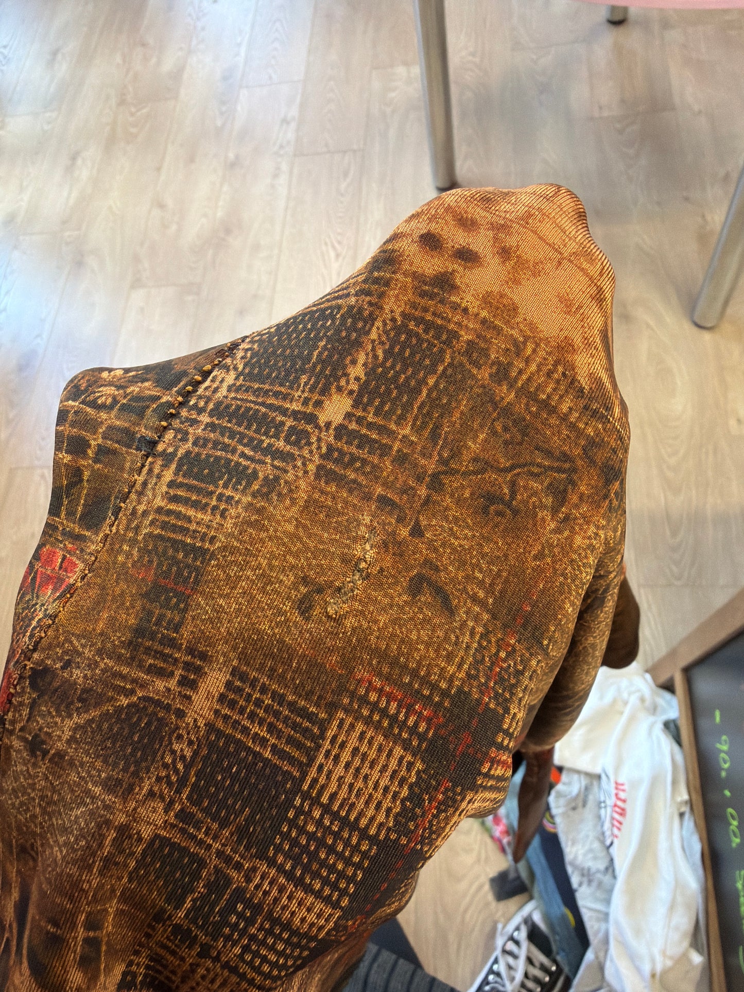 355 Polar neck patterned top