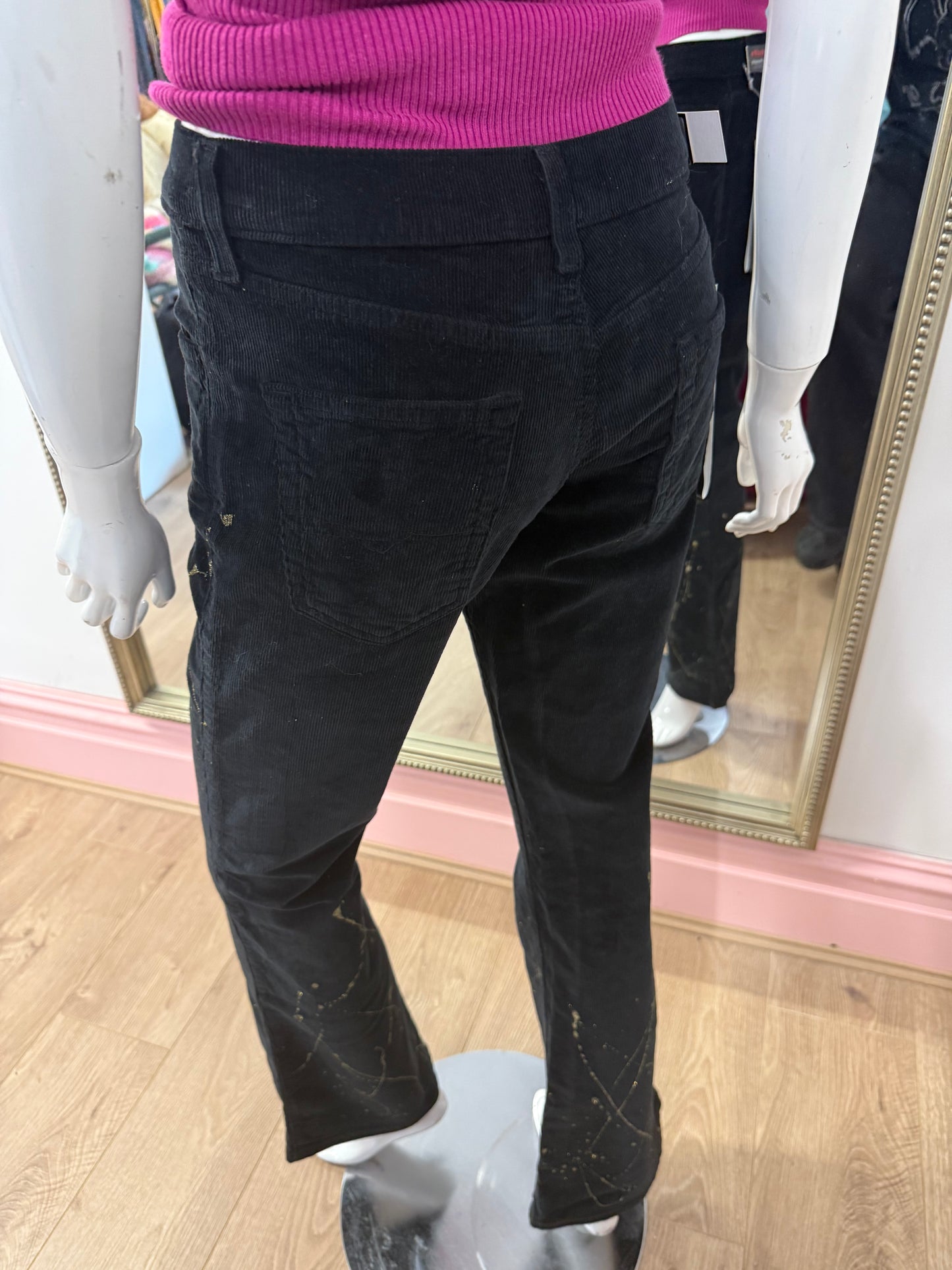 305 Black cord jeans