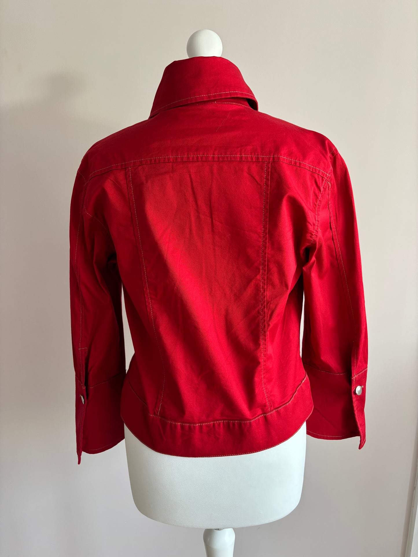 Cropped red jacket