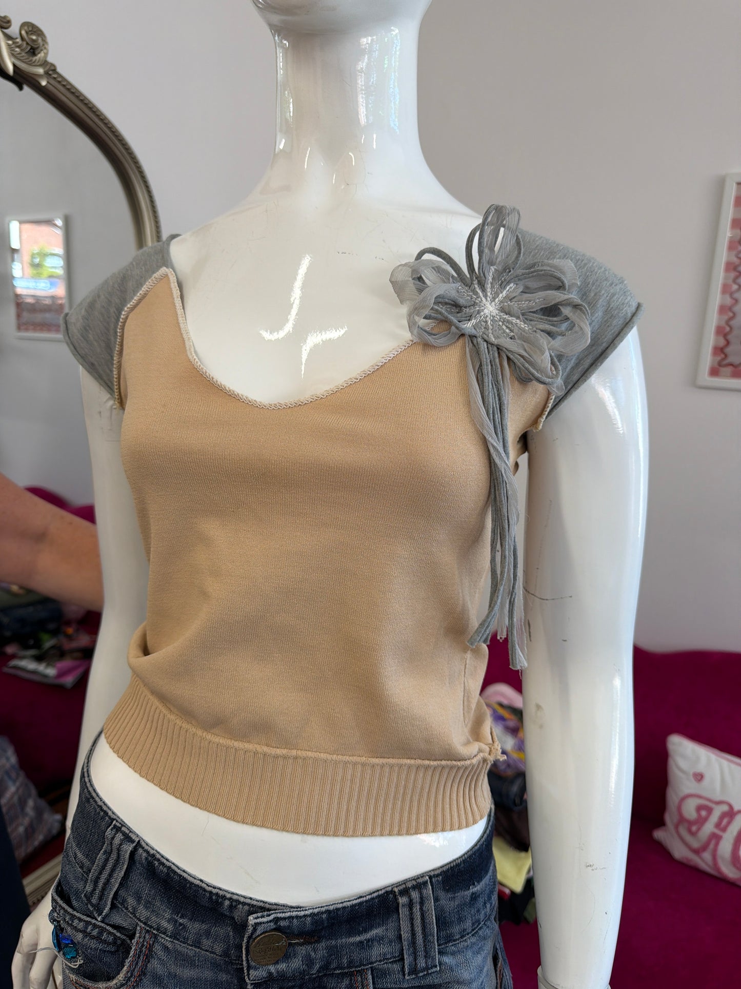 635 Liujo Top Size Small