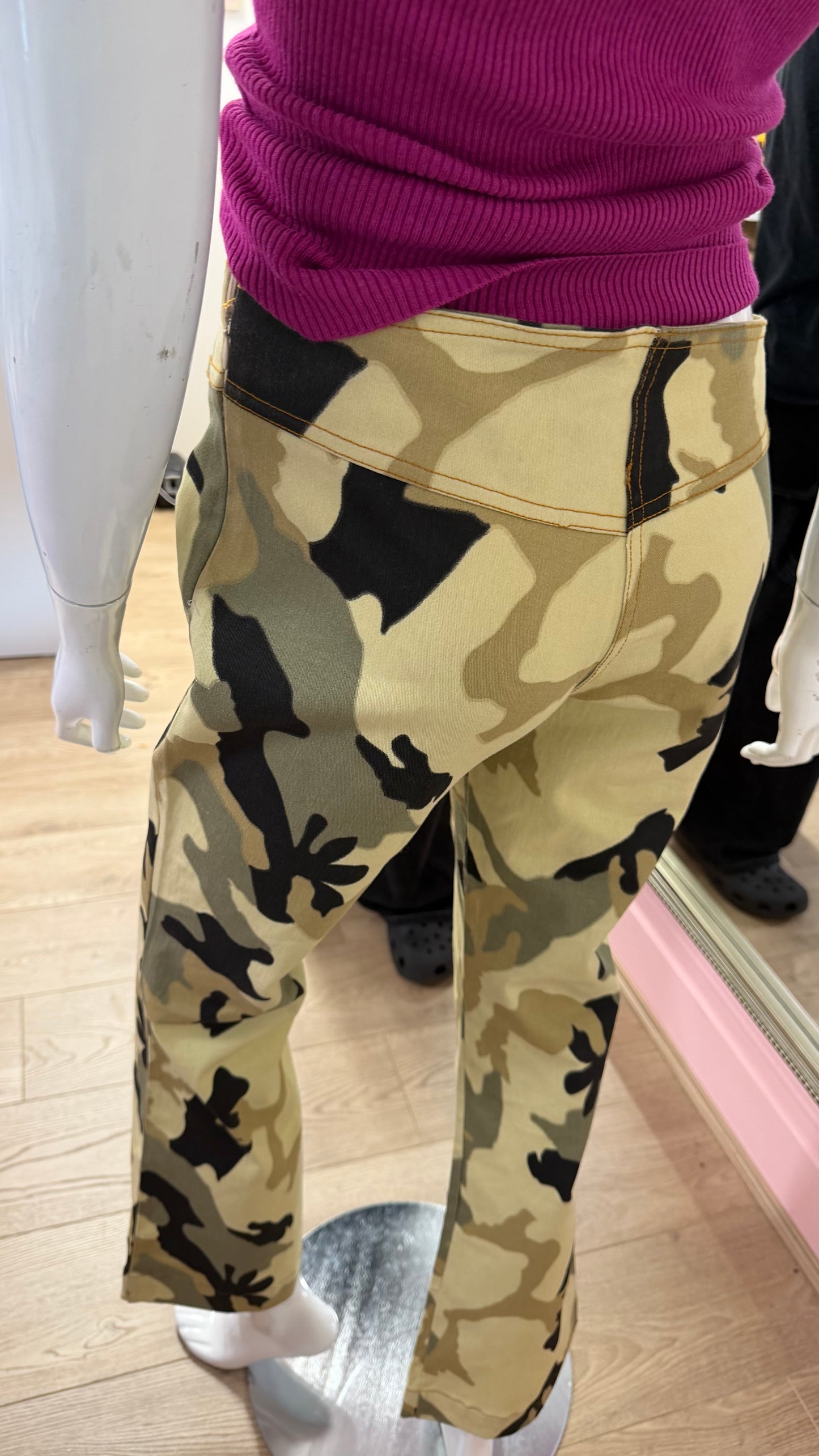 188 Camo stretchy jeans