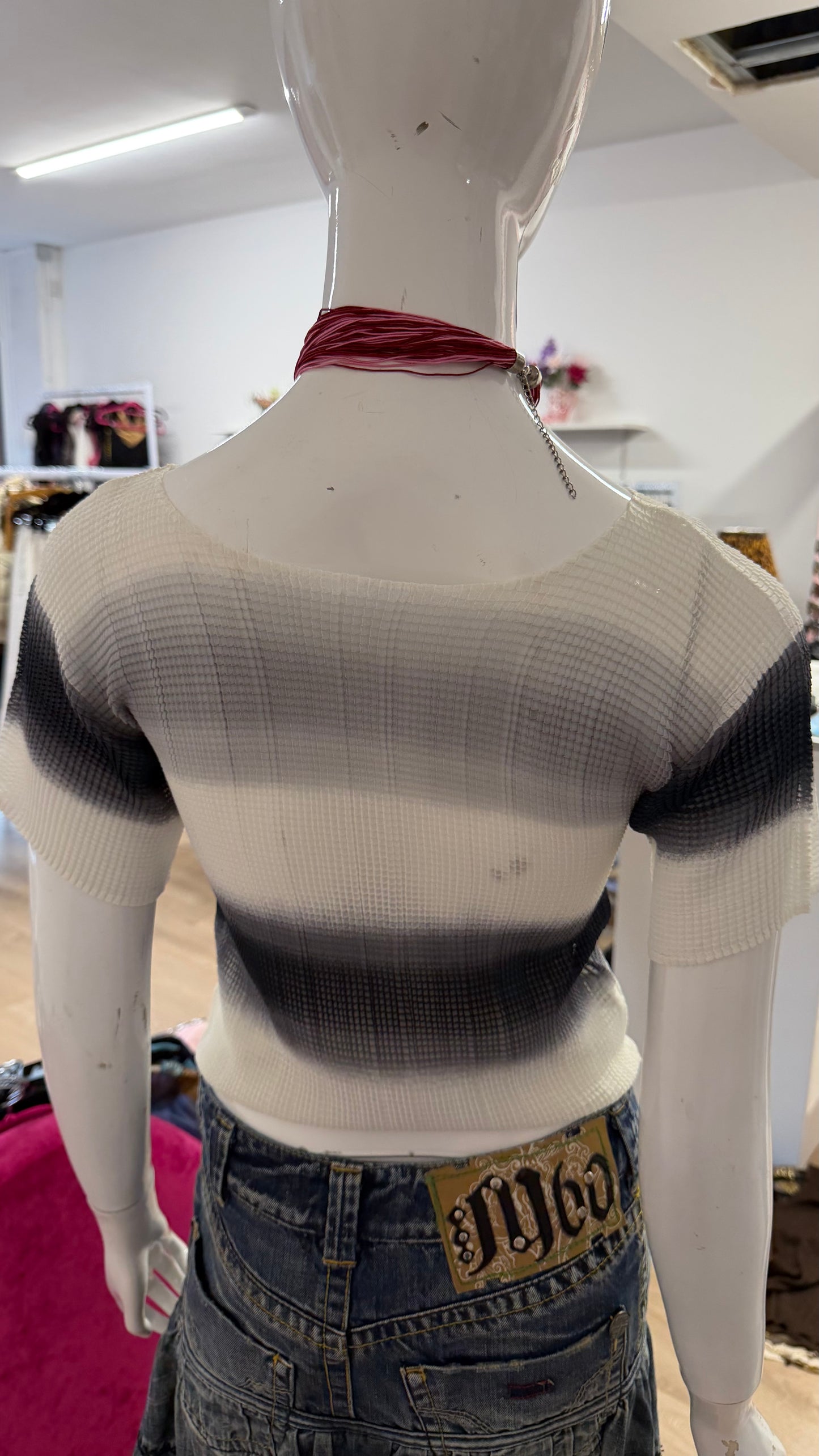 87 White and grey top