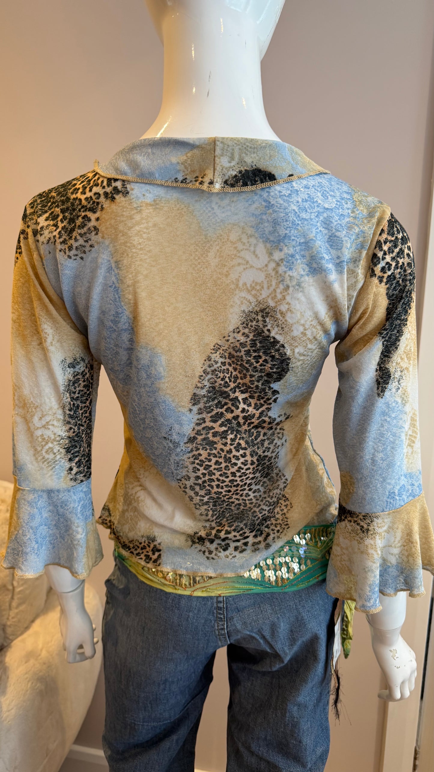 7 Beige & Blue Top