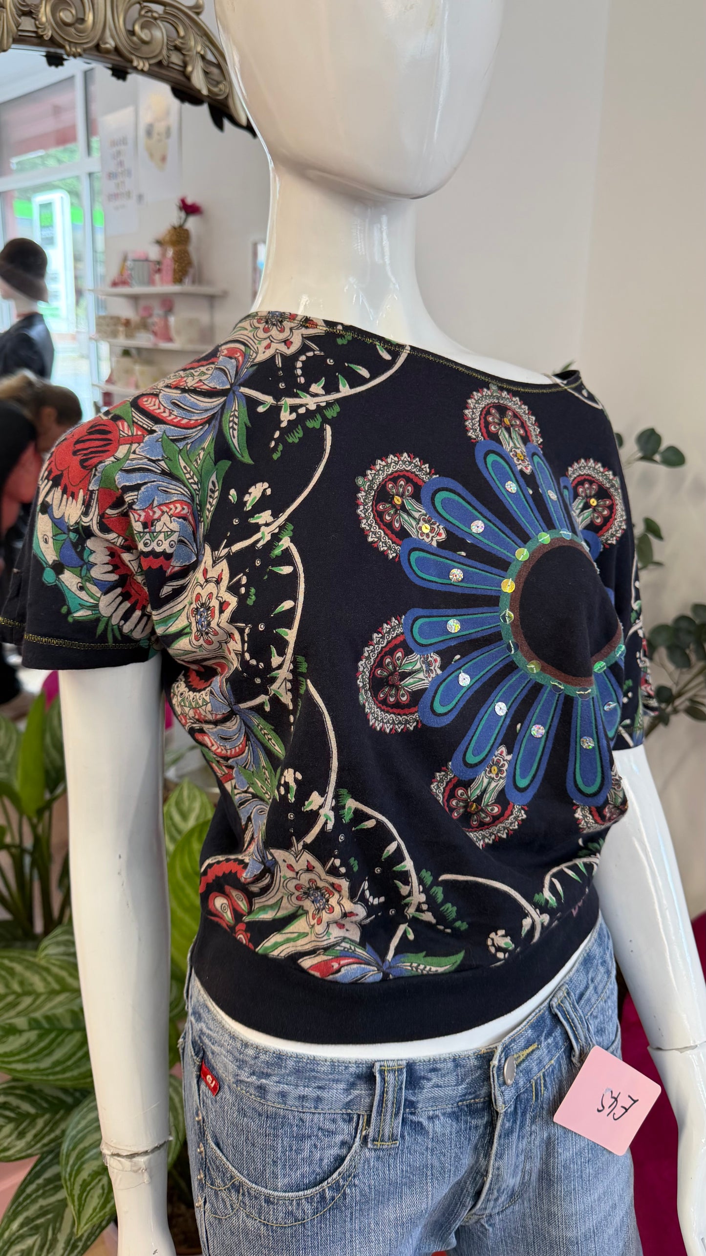 351 Desigual detailed top