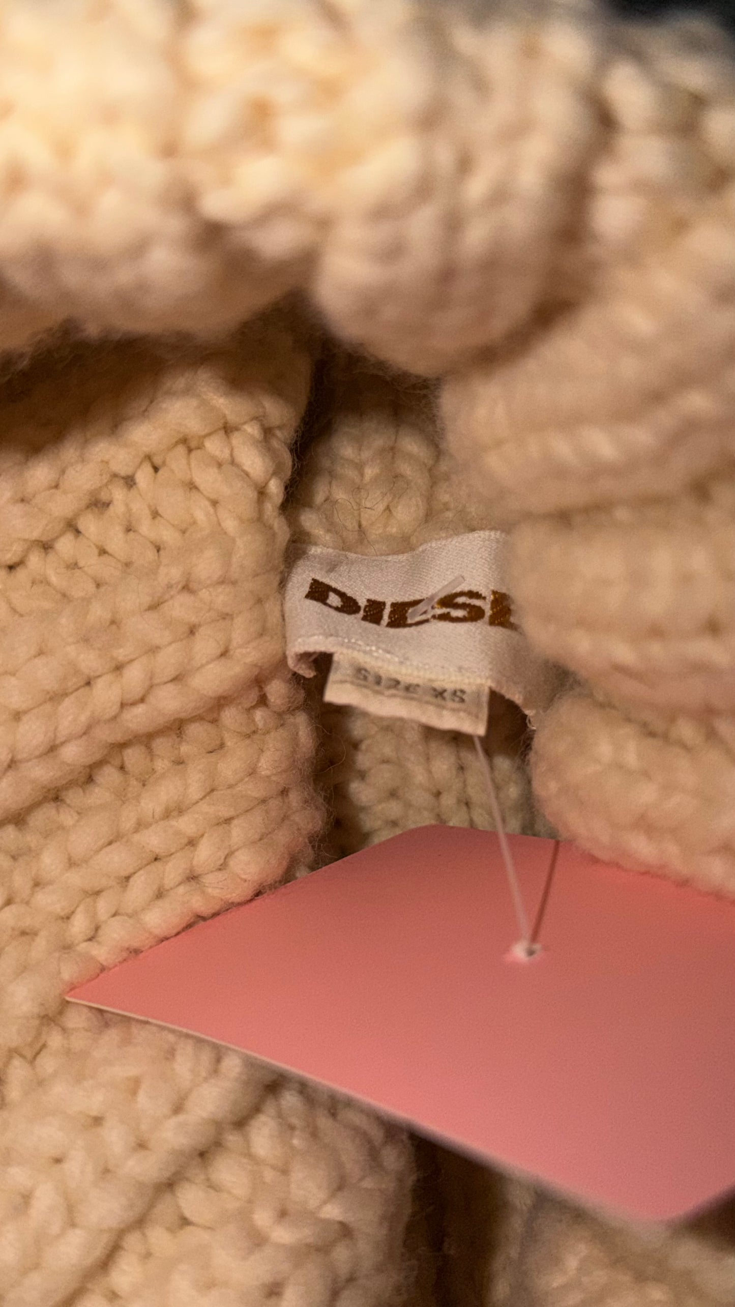 15 Beige Diesel knit jumper