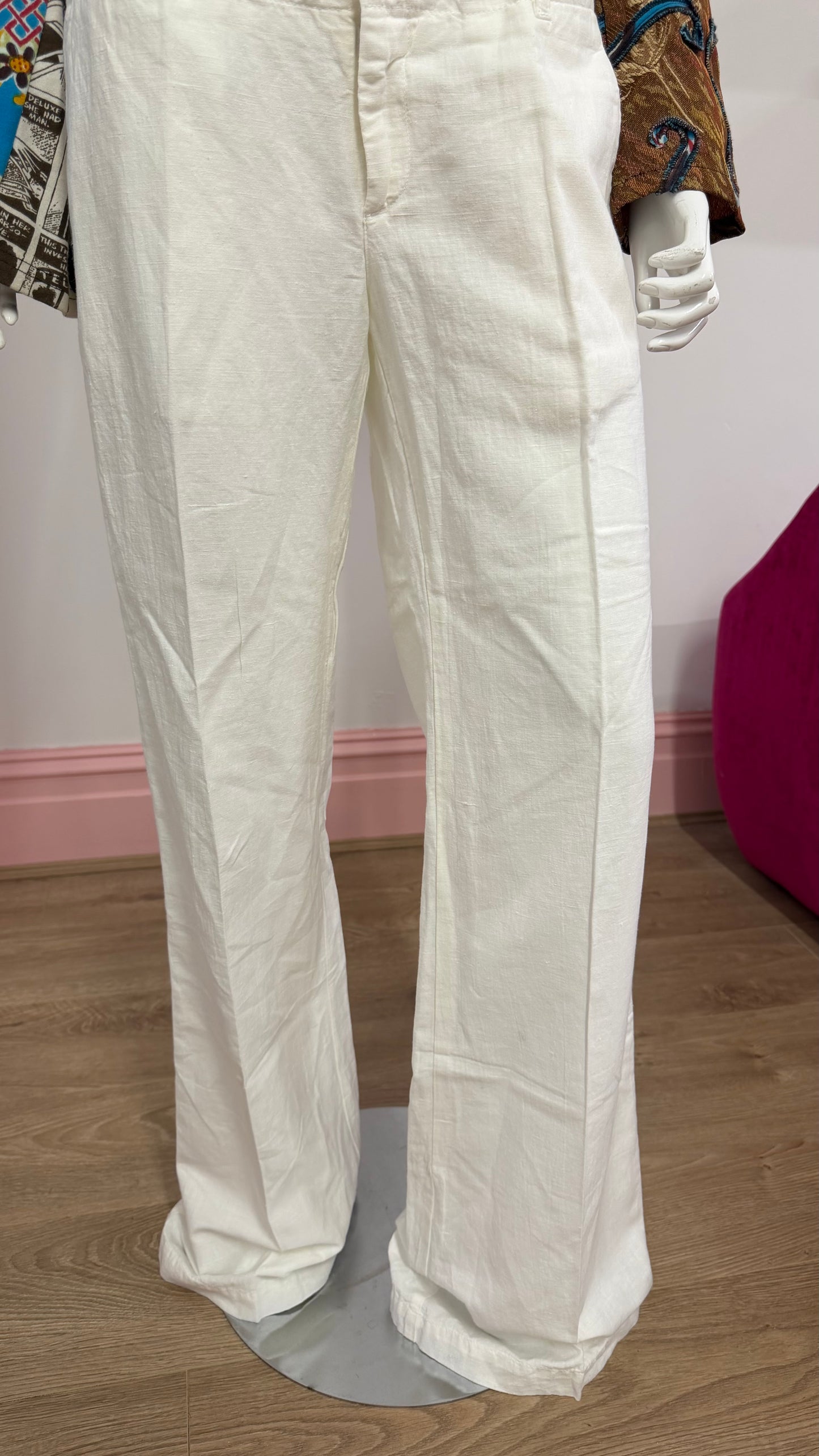 152 white linen trousers