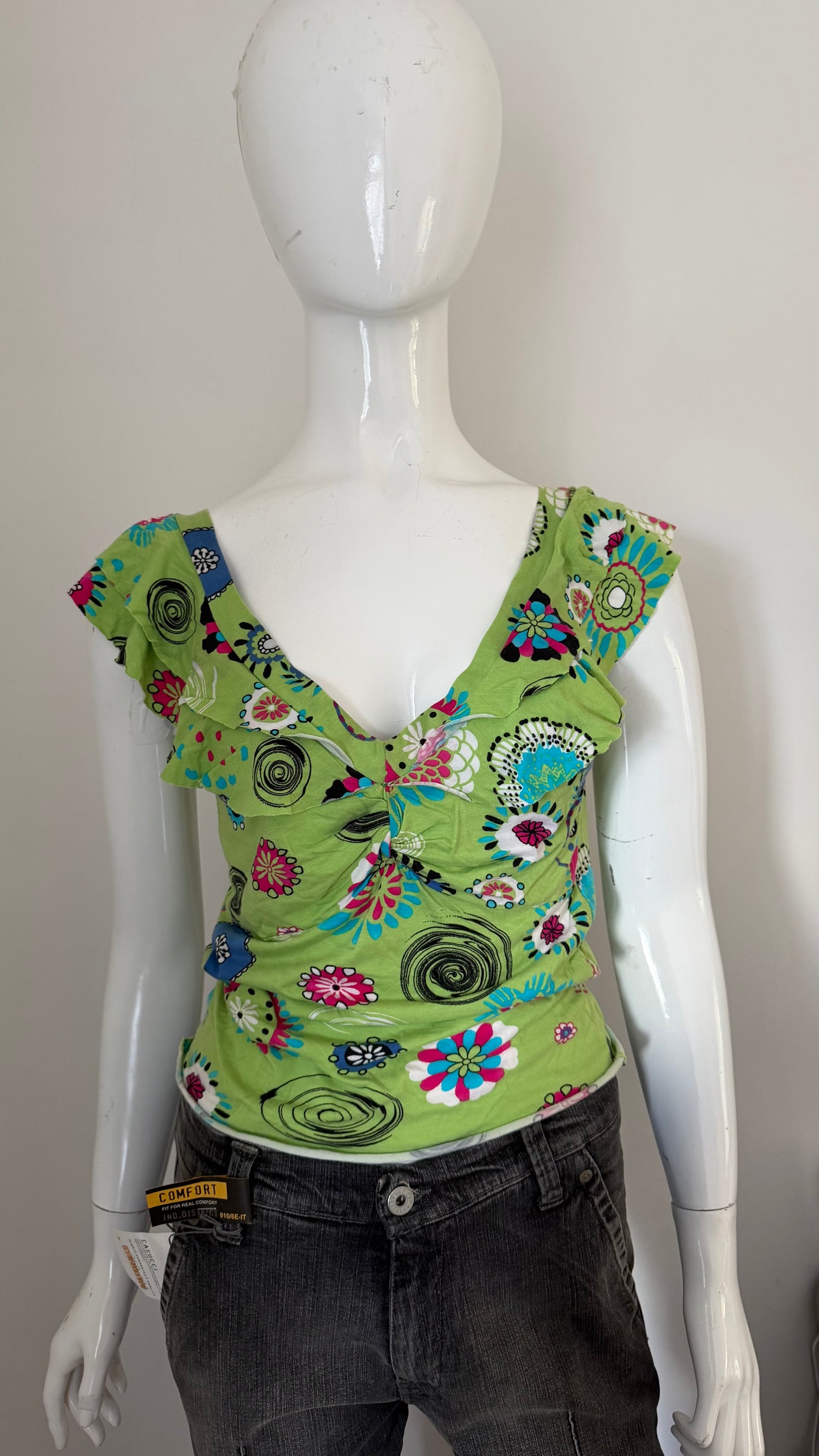 28 Green top