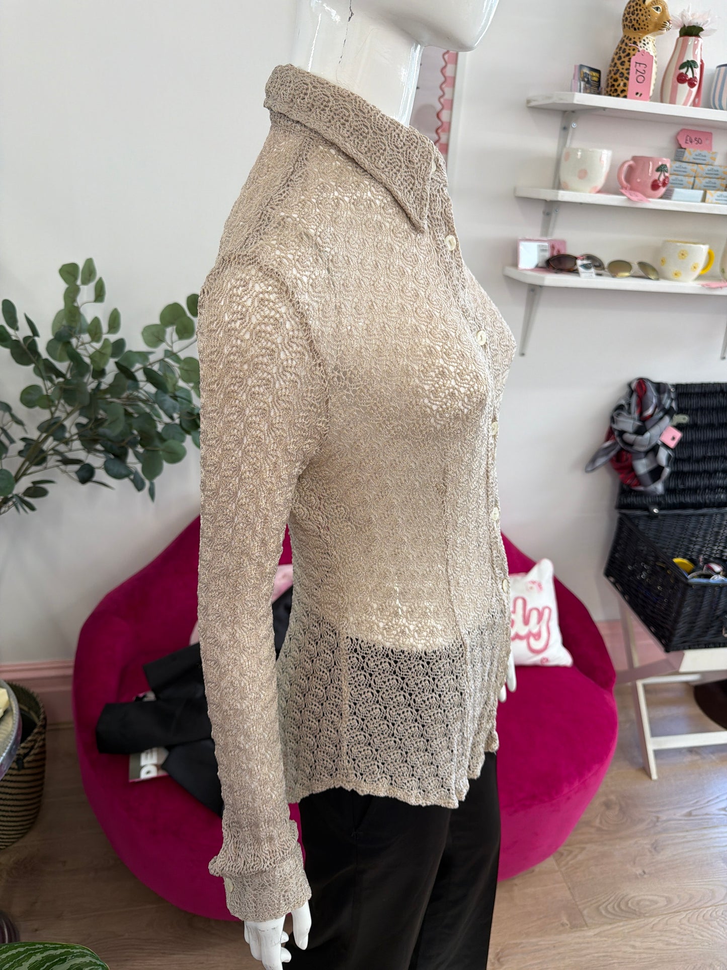 383 Lightweight knit shirt