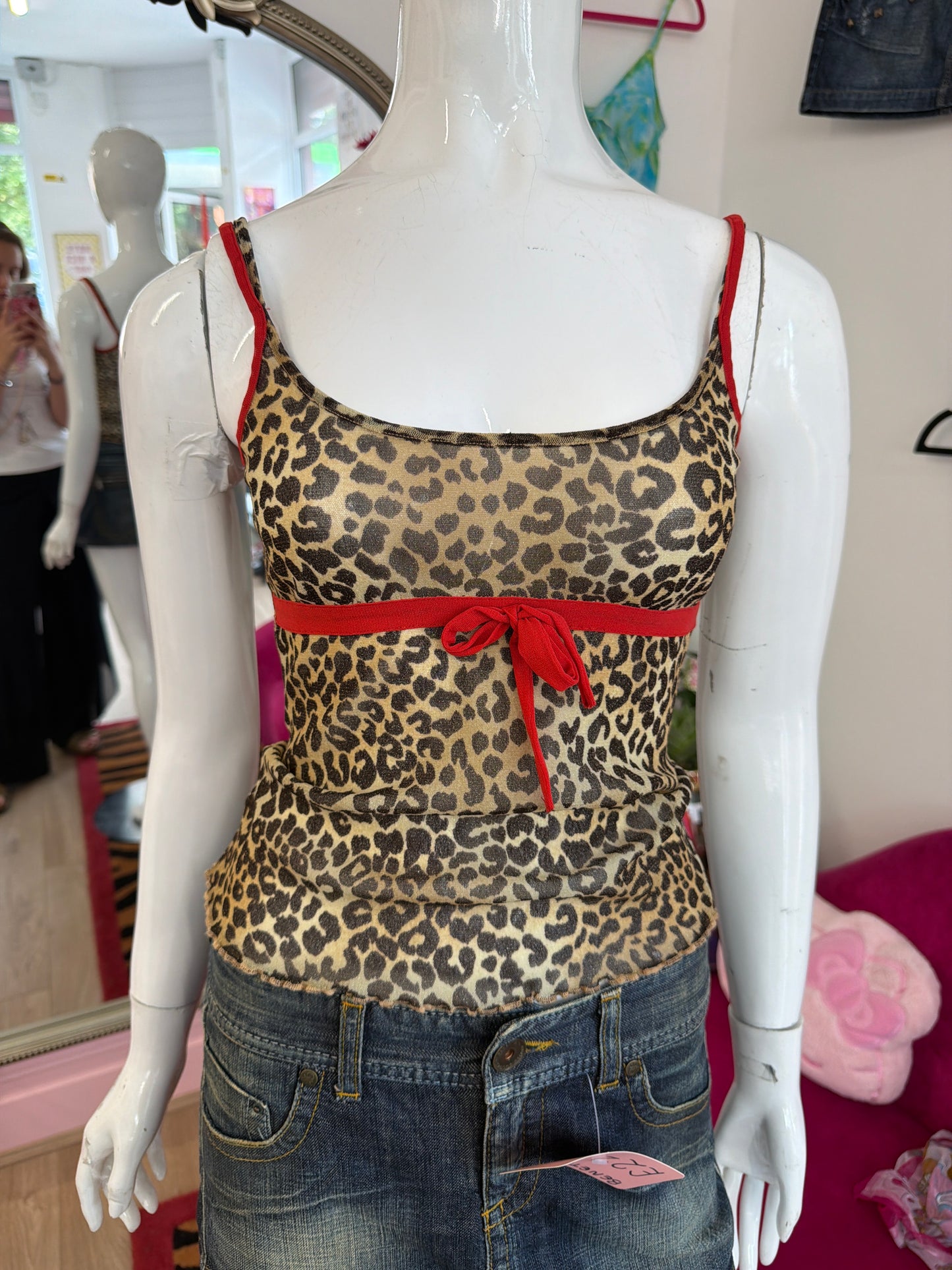 642 Intimissimi Leopard print sheer top Size Small
