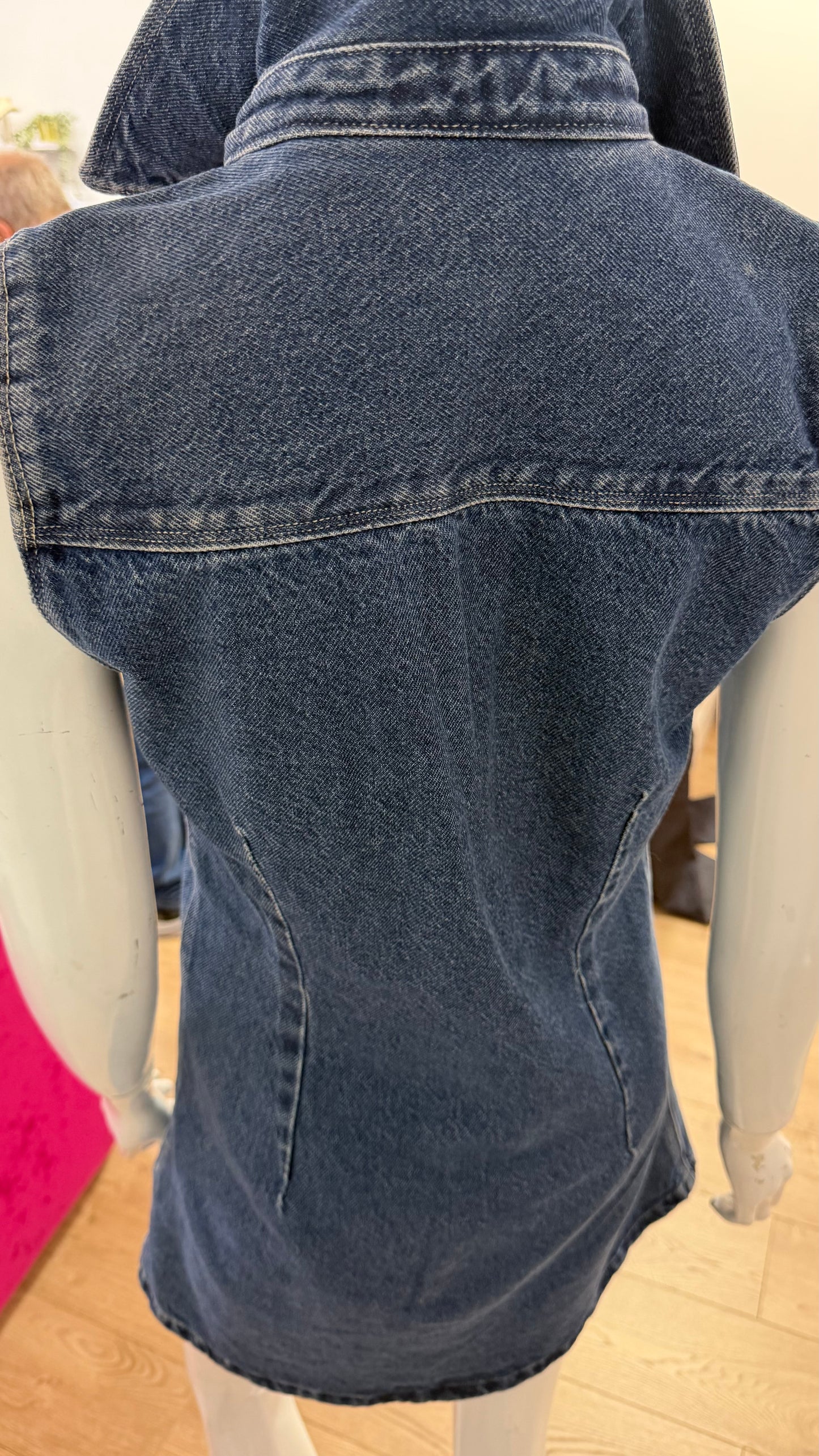 214 Levi’s denim dress