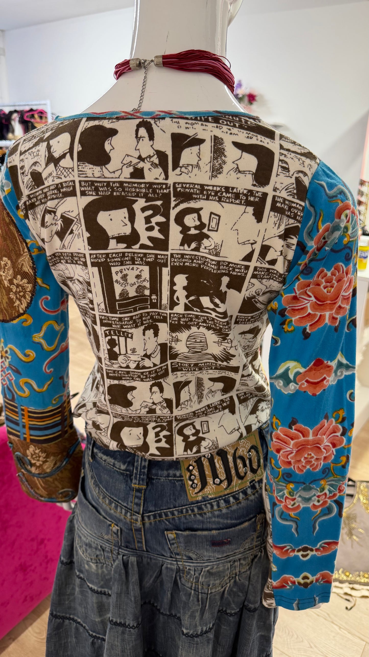 93 Graphic top