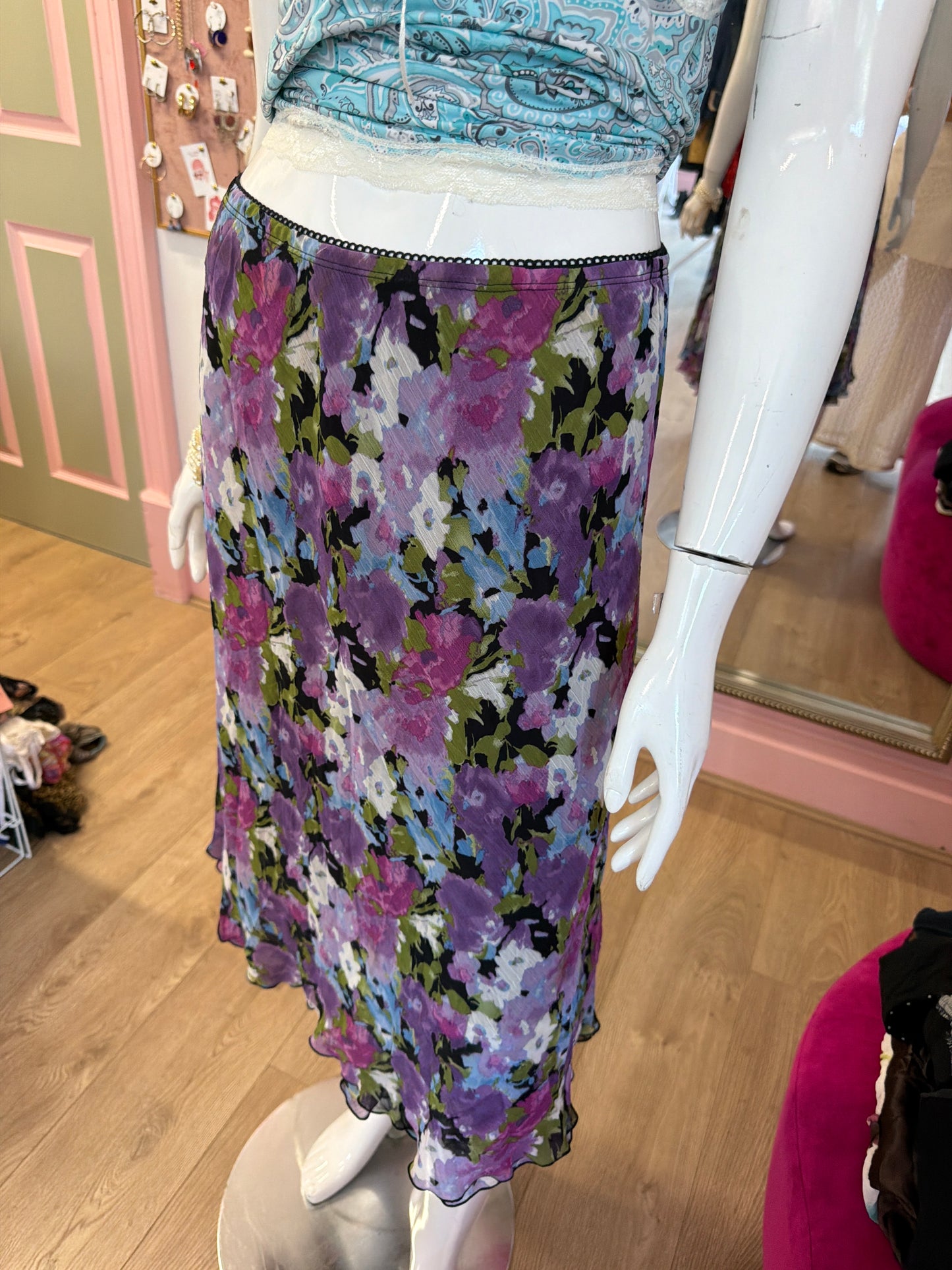 505 purple floral skirt