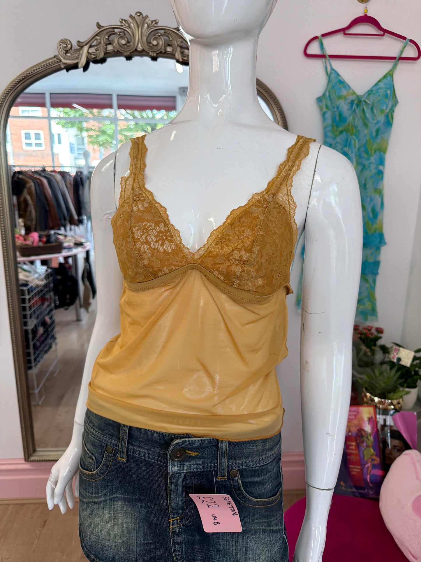 647 Gold cami top lace bra Size Small