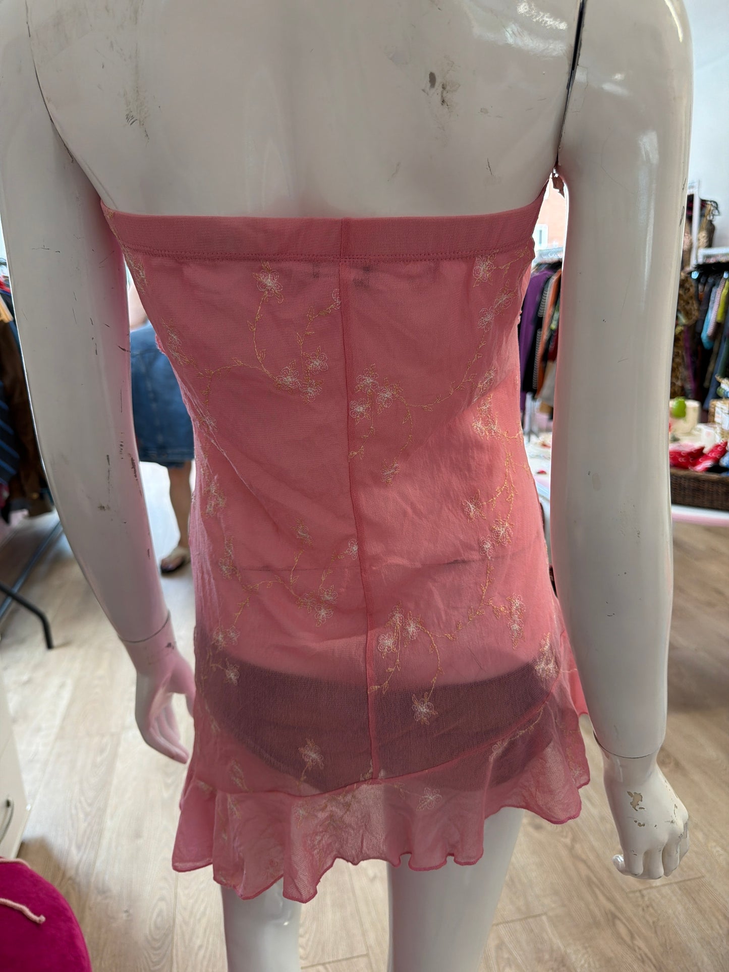 495 Pink mesh strapless top