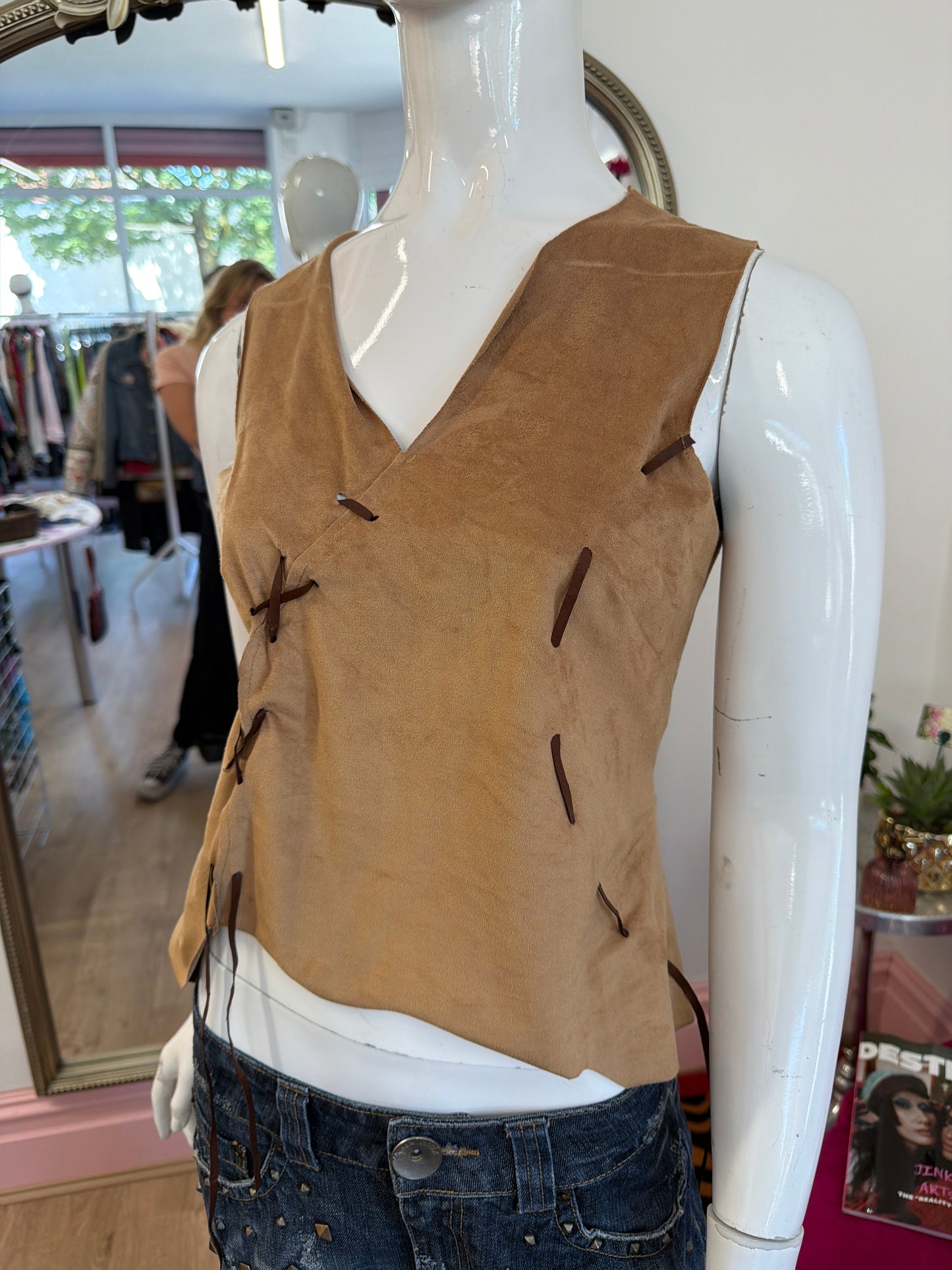 589 Faux suede top