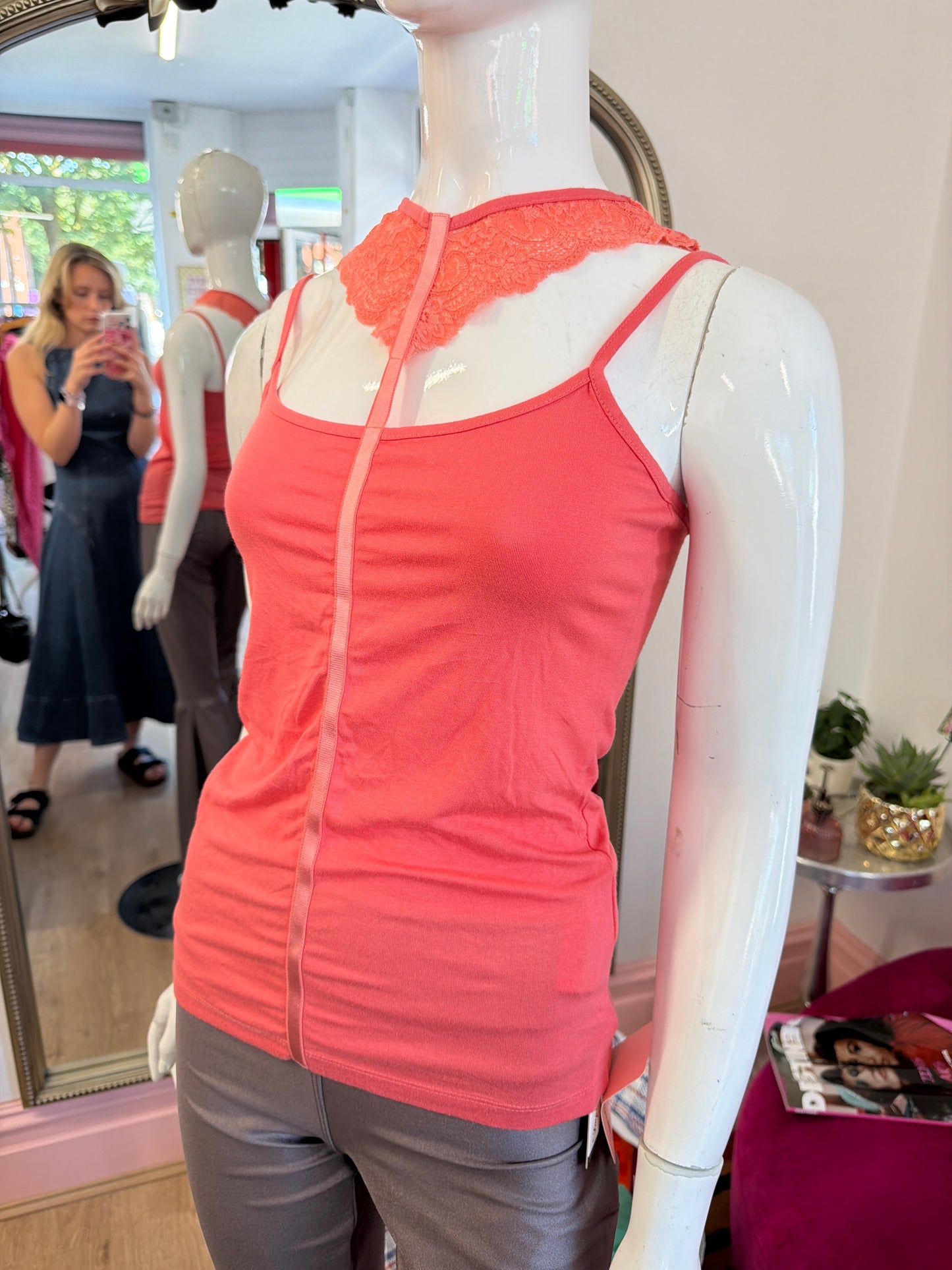 624 Morgan de Toi coral top Size Small