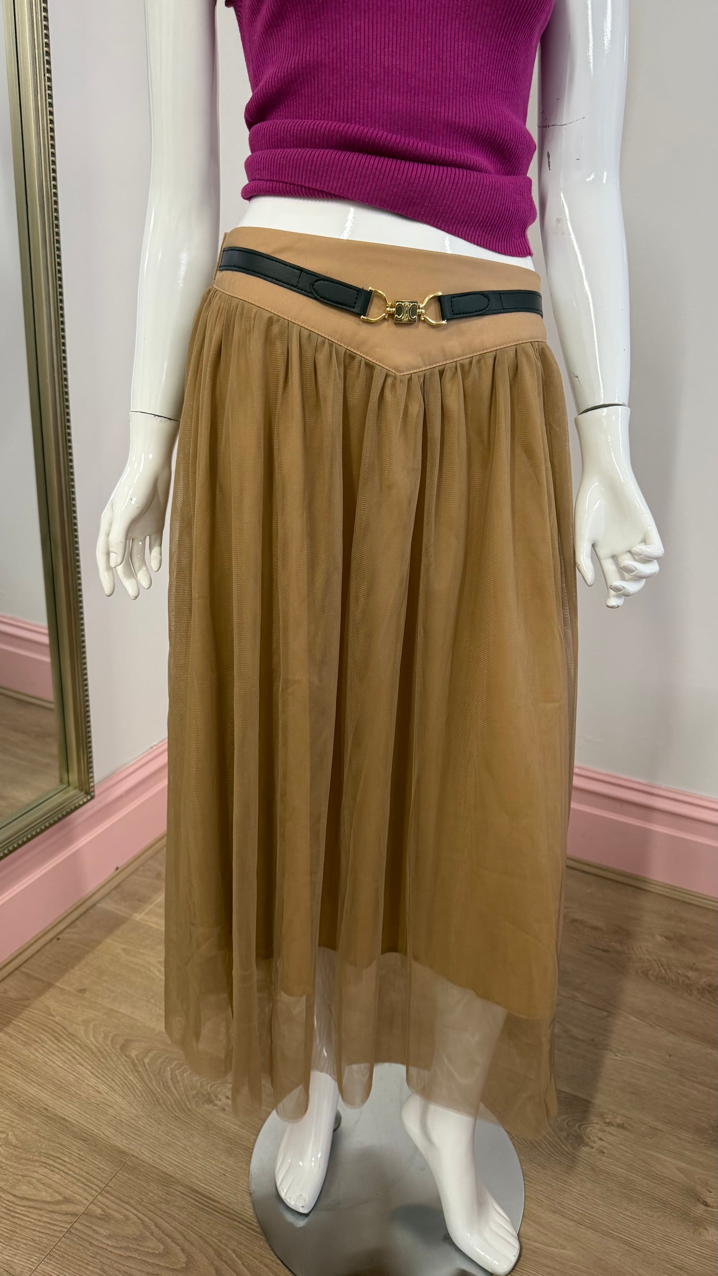 174 Tulle beige skirt