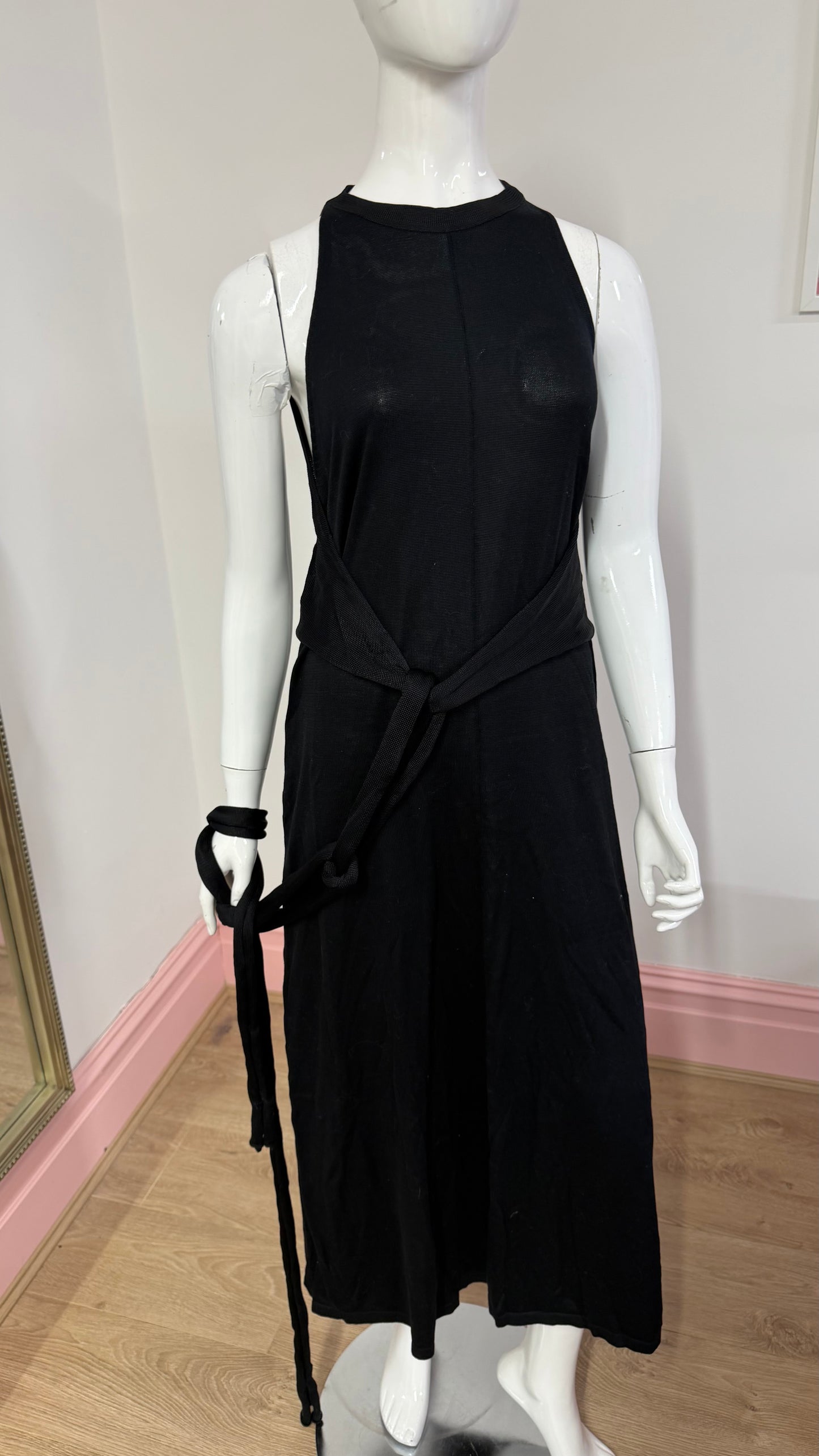 228 black dress
