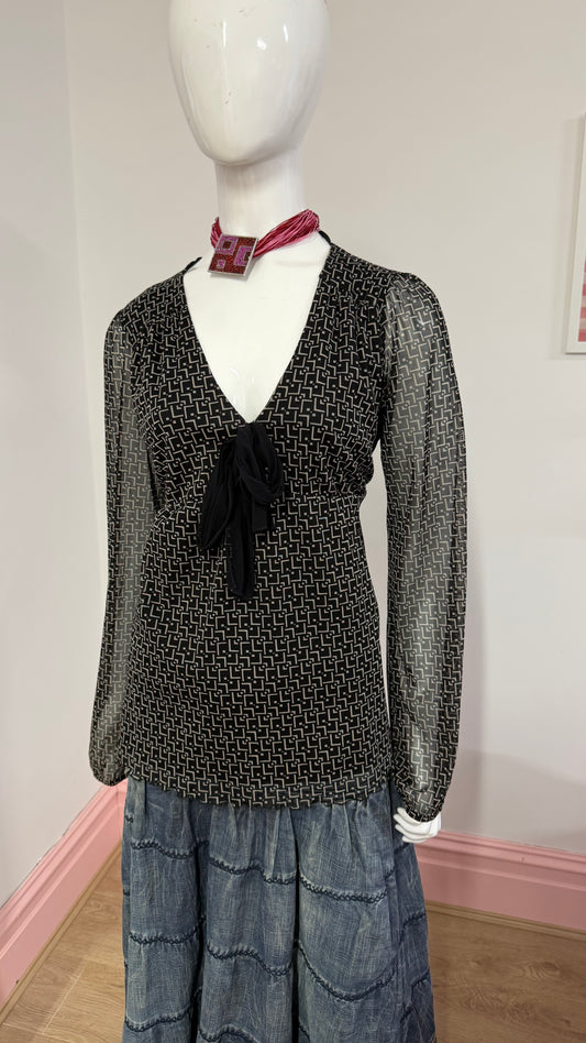 104 sleeve top
