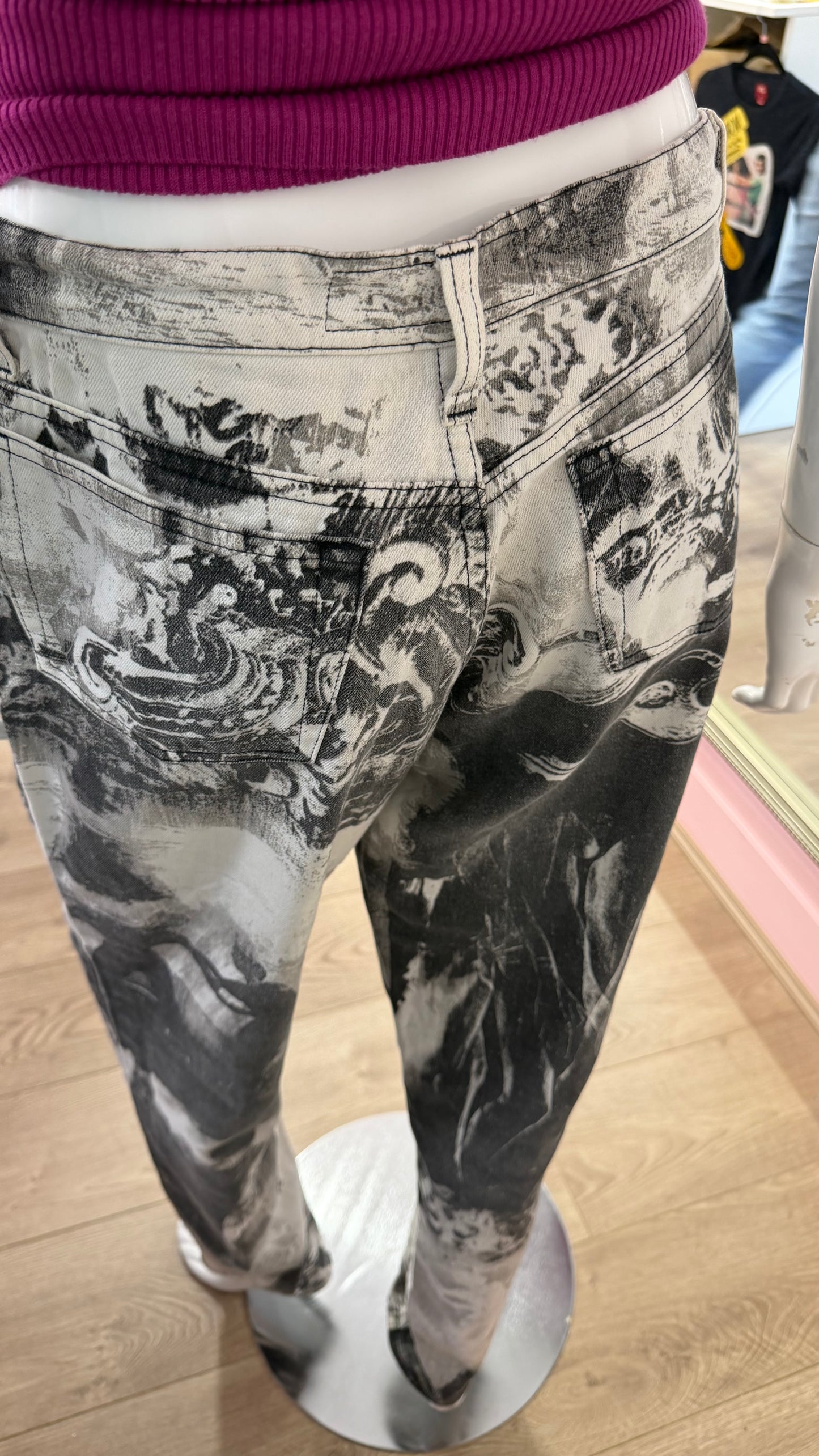 193 grey jeans