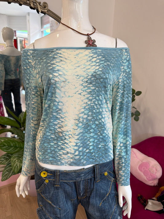 482 Blue snakeskin top