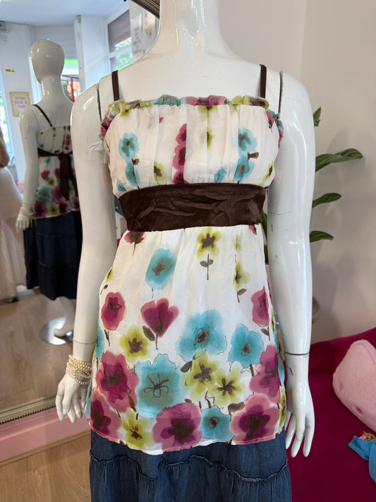 502 white floral flowy top