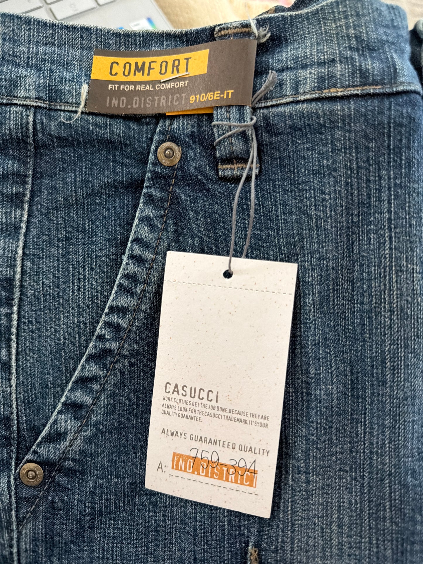 11 Flared Casucci jeans