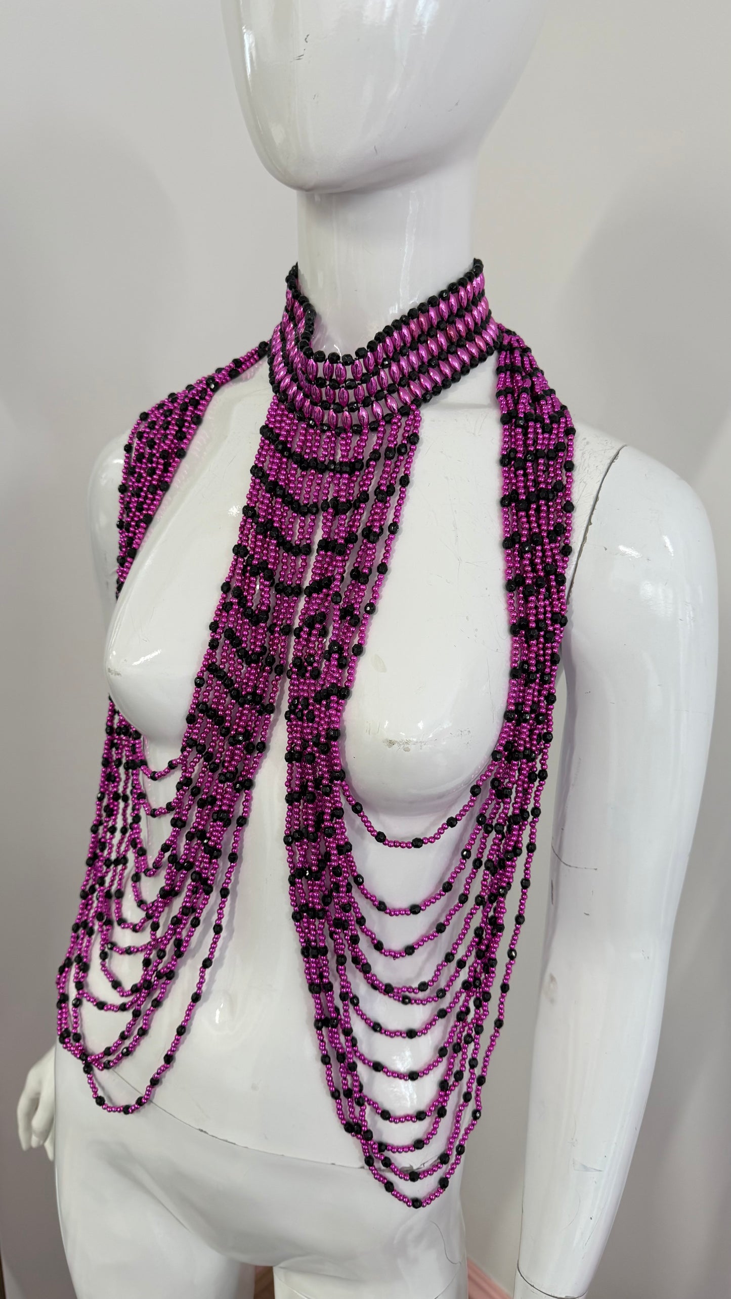 302 Beaded necklace