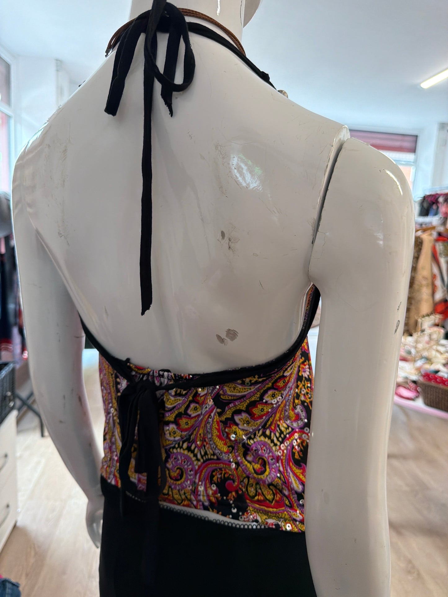 466 Paisley top halter neck