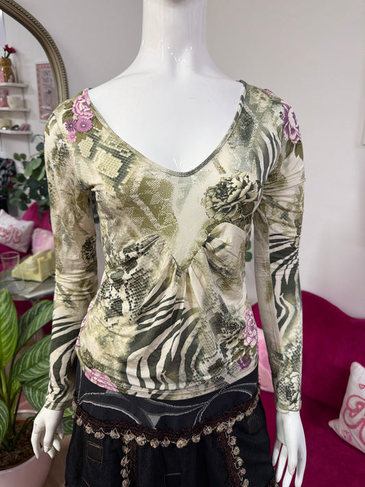 416 snake skin floral top