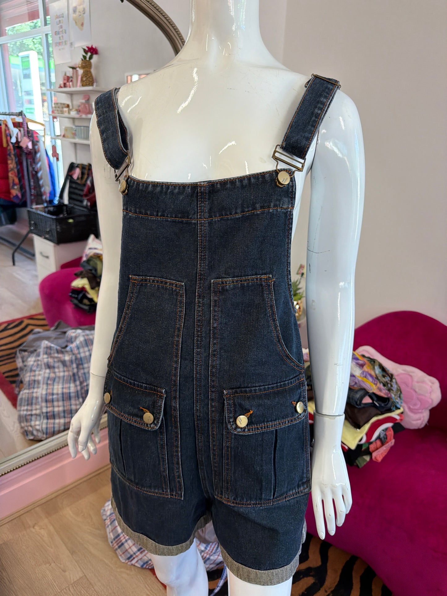 634 Short dungarees size Medium
