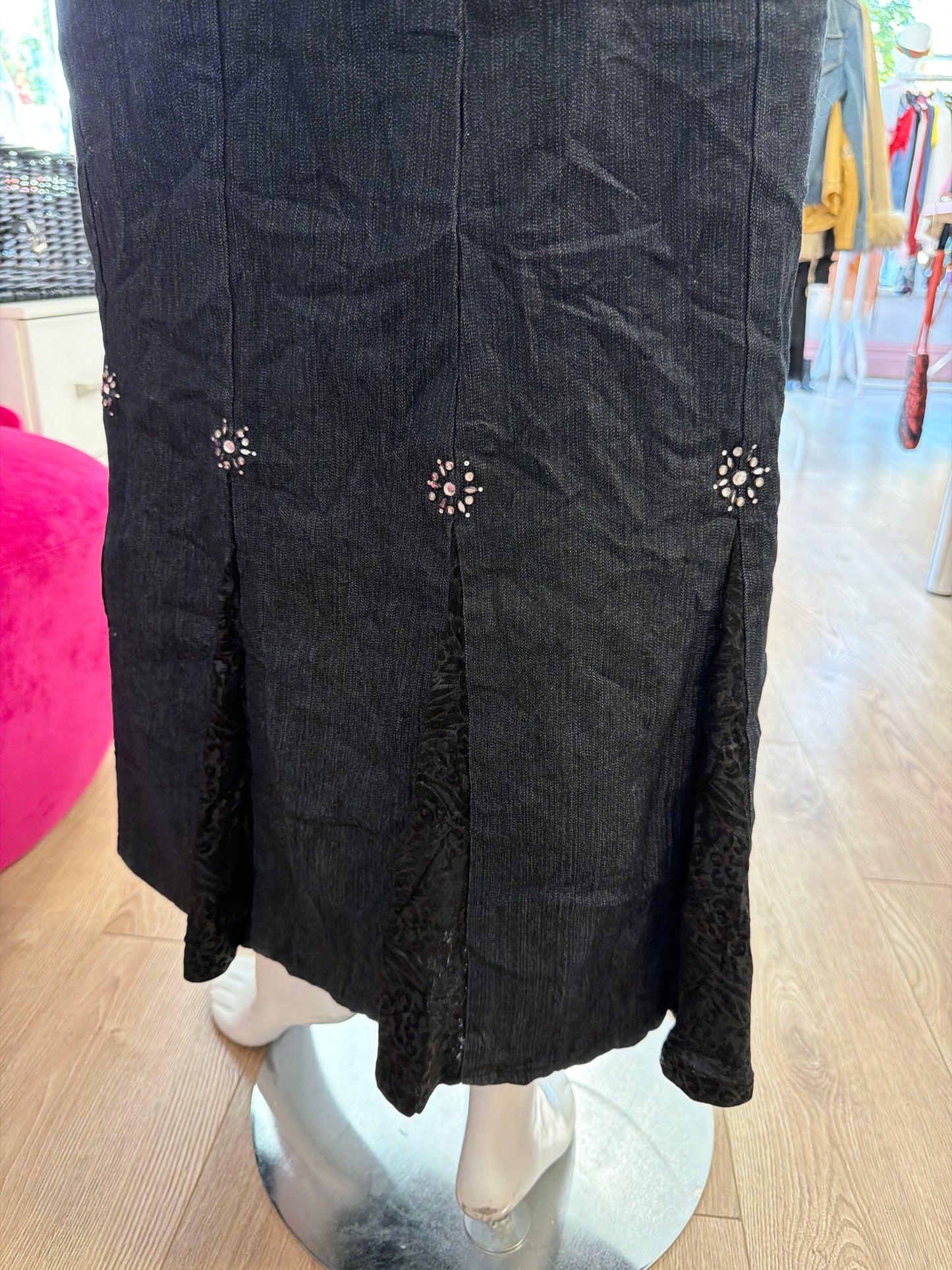 526 Black stretchy denim maxi skirt