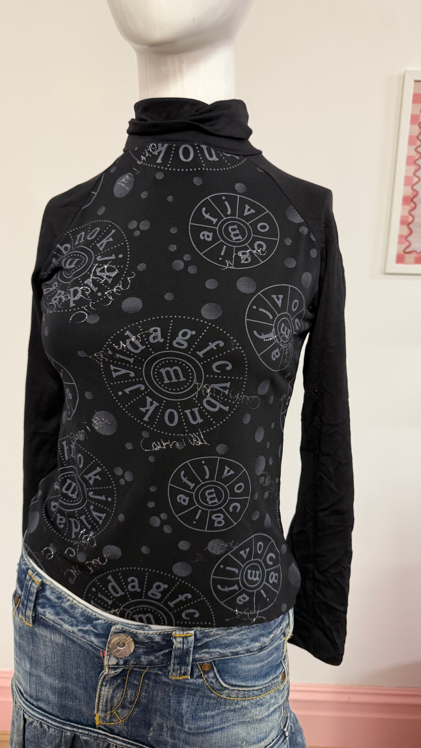 135 polar neck long sleeve top