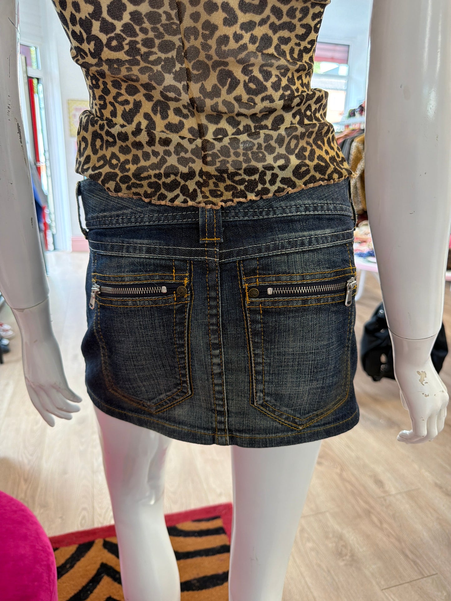 643 Benetton denim skirt Size Uk 8