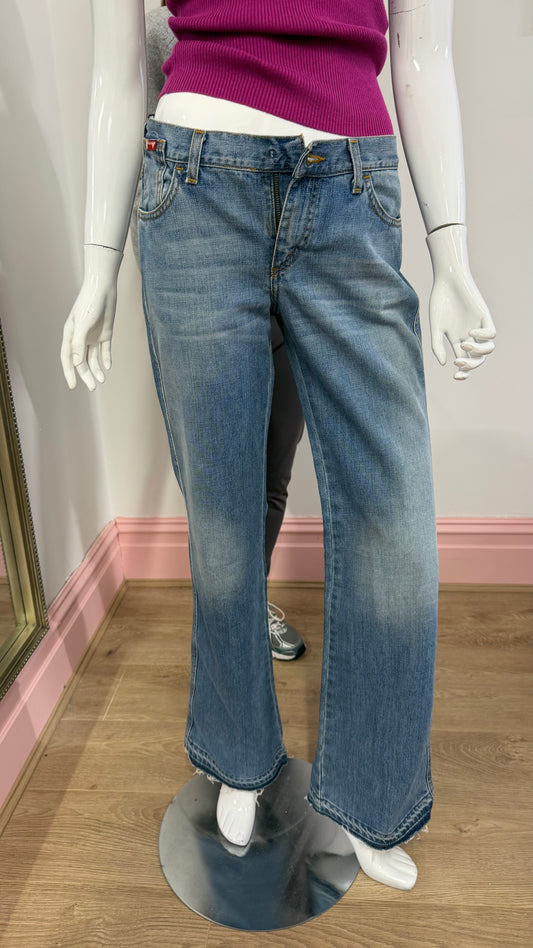 167 Guess denim jeans