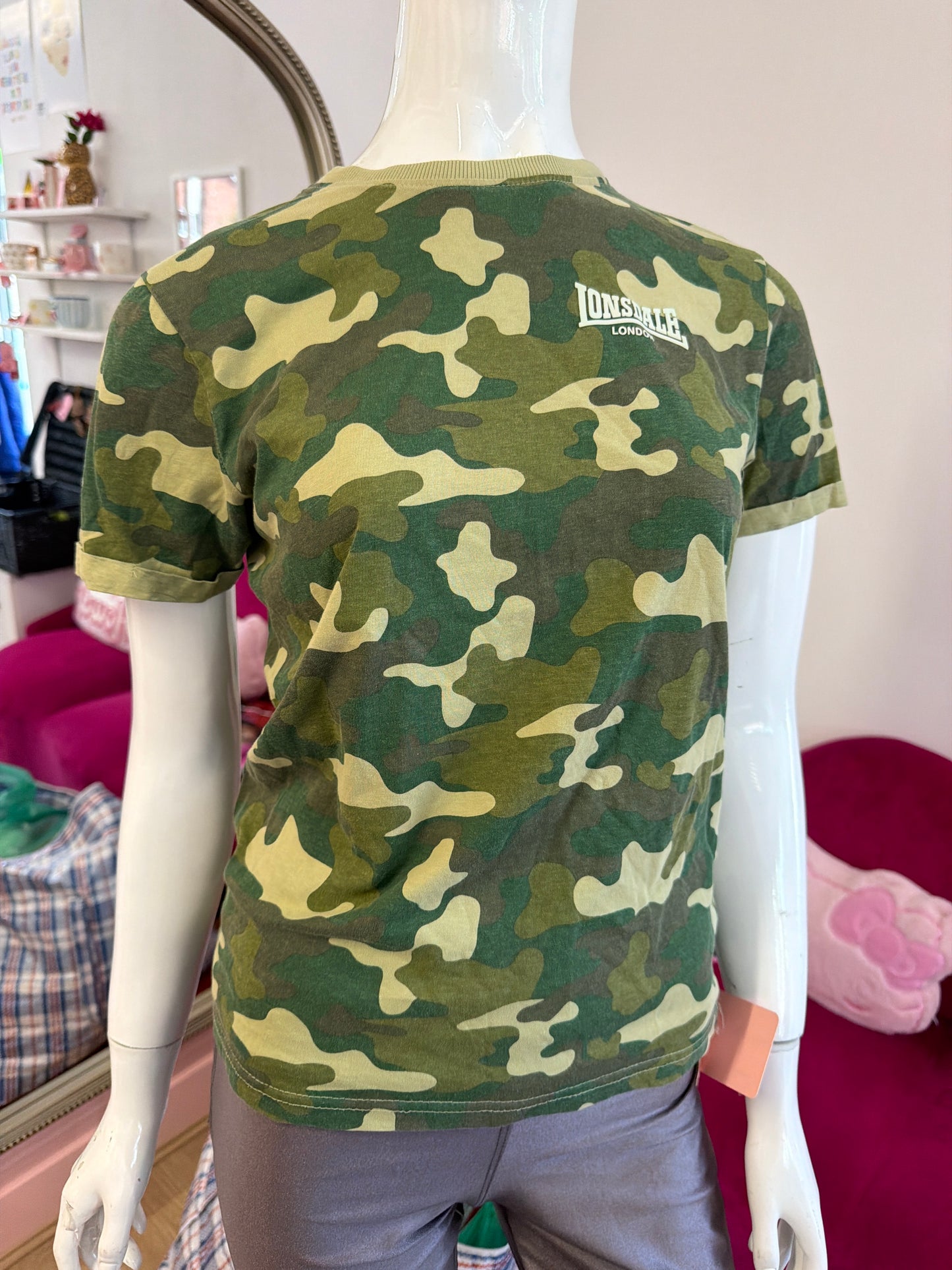 609 Camo Lonsdale top