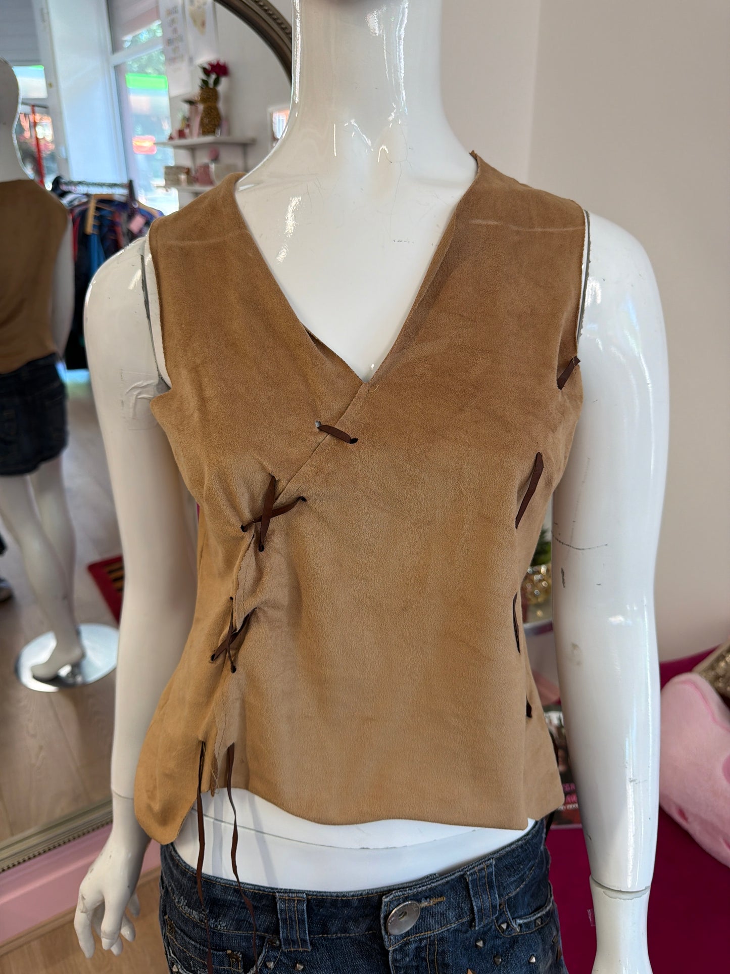589 Faux suede top