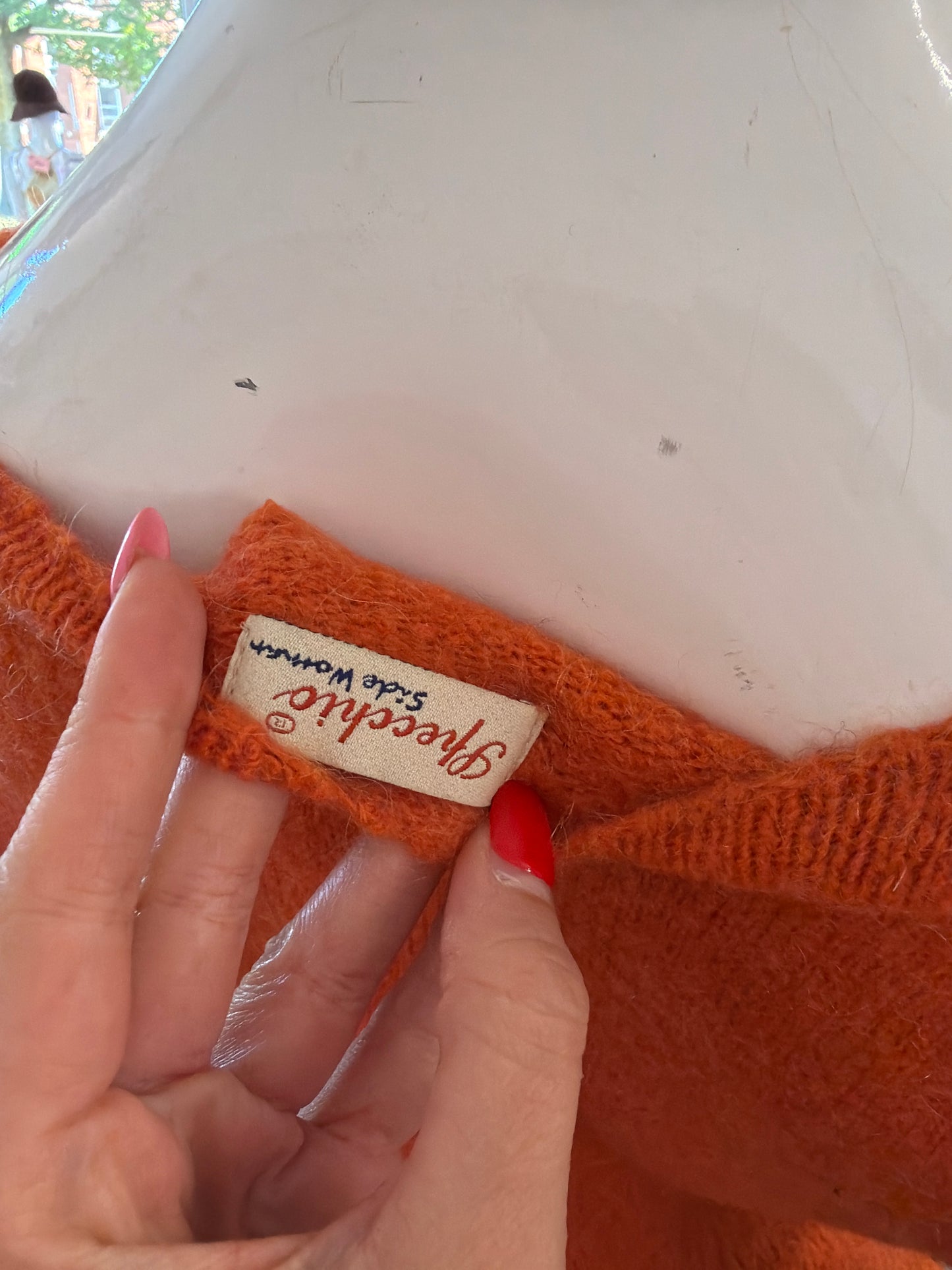 436 Orange knit jumper