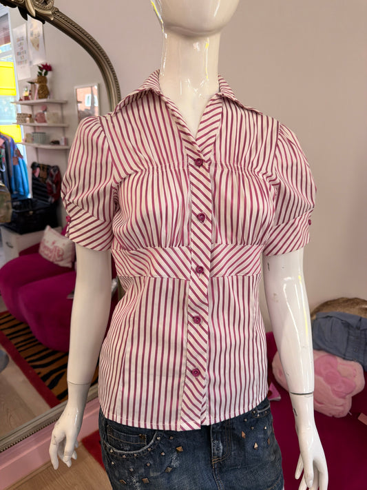 567 White & pink striped shirt