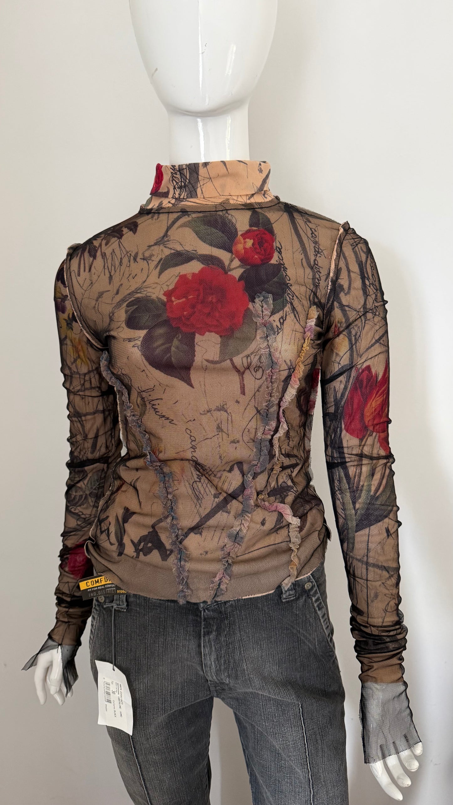 25 Mesh polar neck top