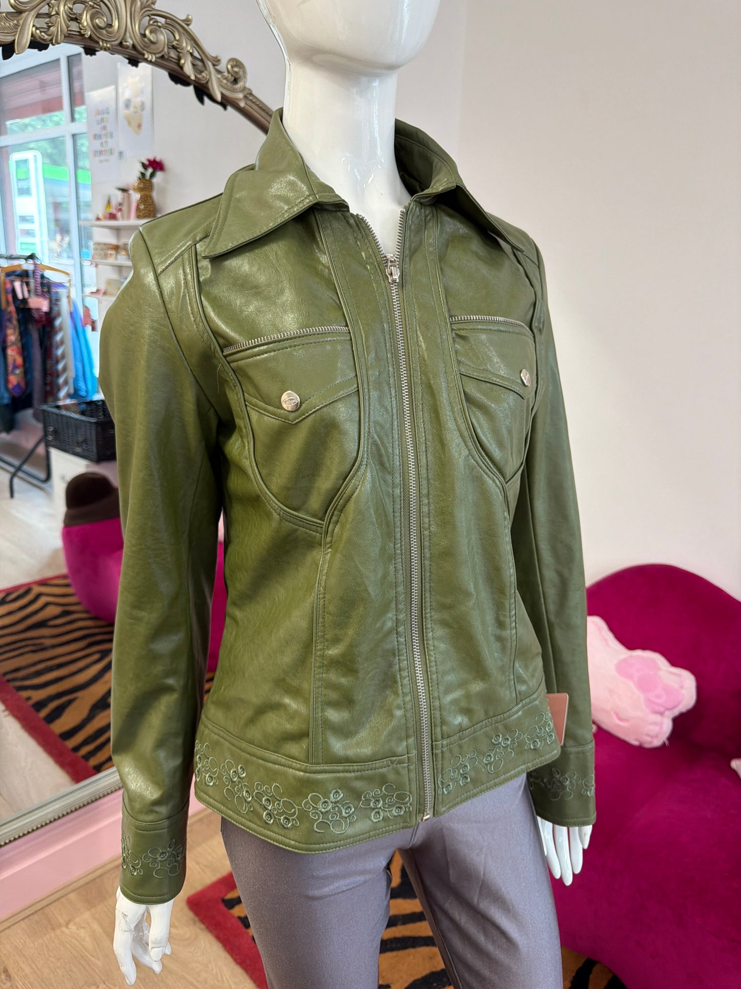 595 Vegan Leather Green jacket Size Medium