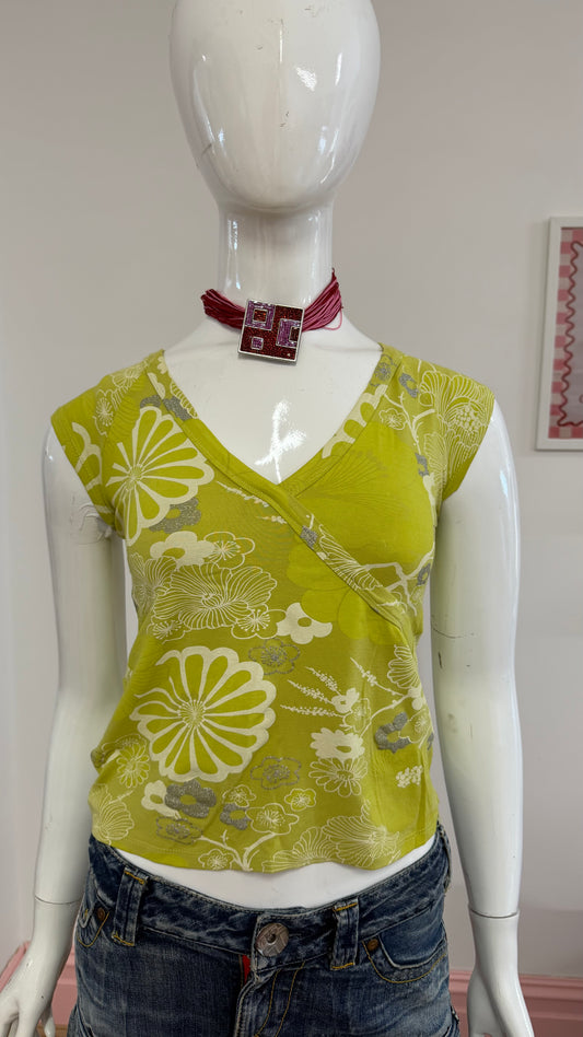 62 Green top
