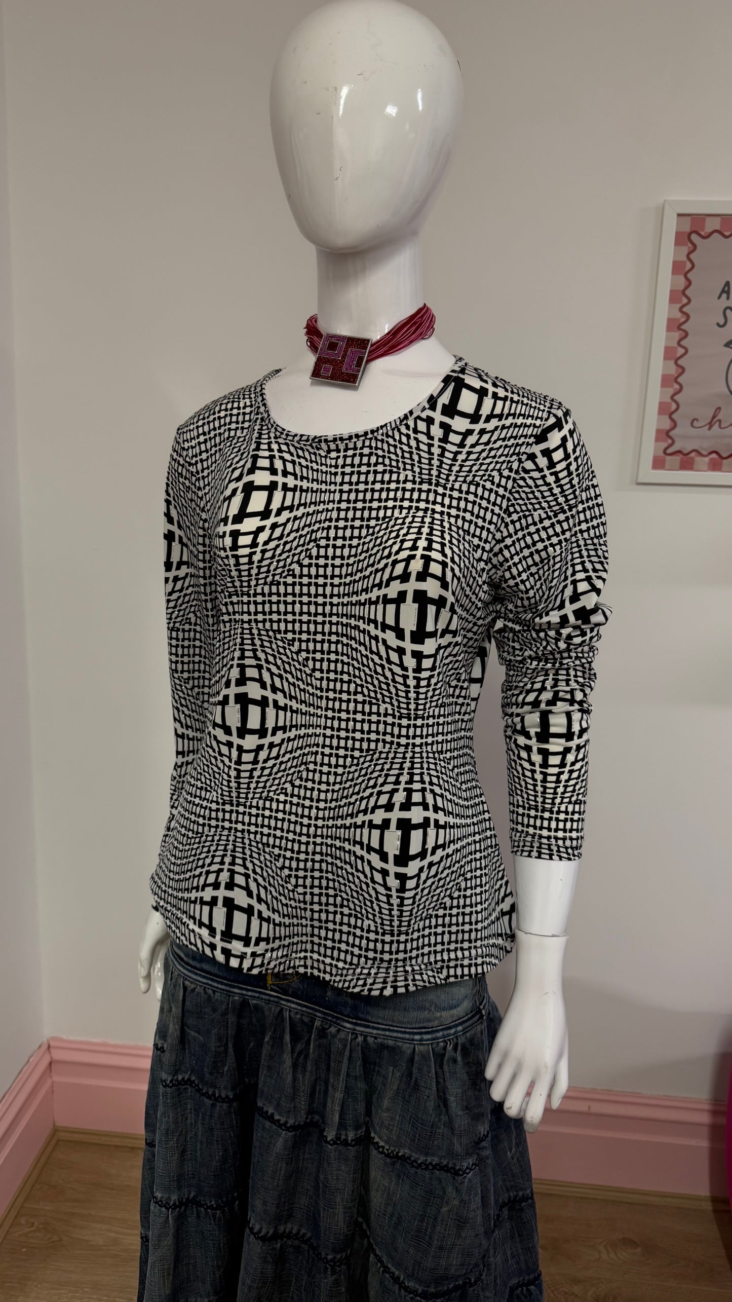 118 funky print top