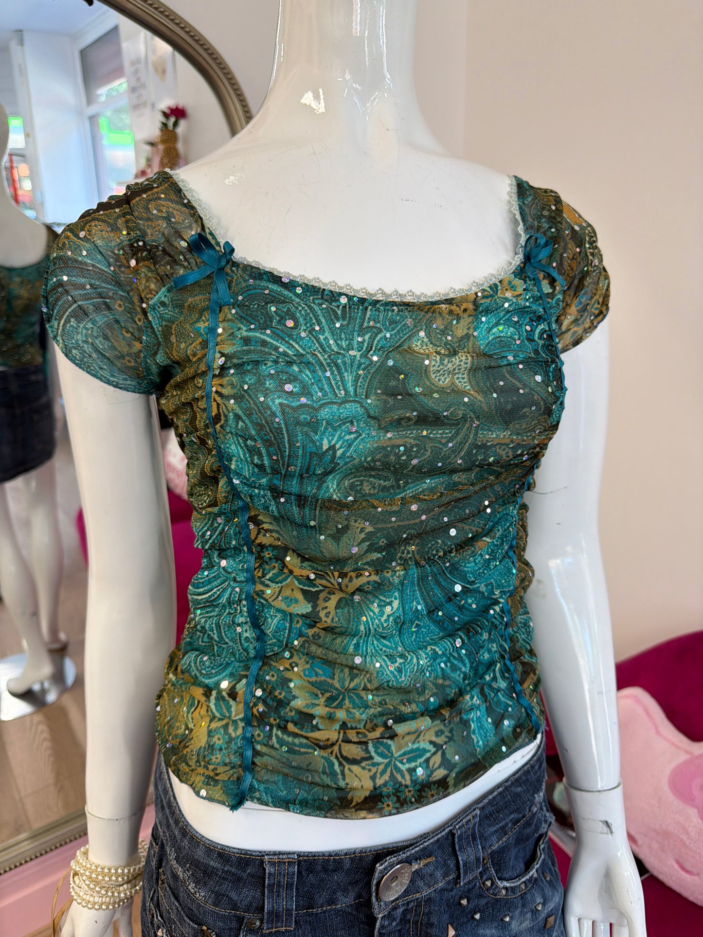 544 Green mesh top with sequins