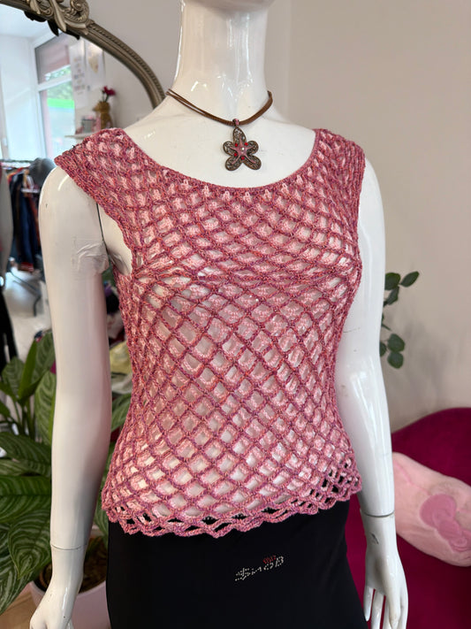 457 Pink crochet top