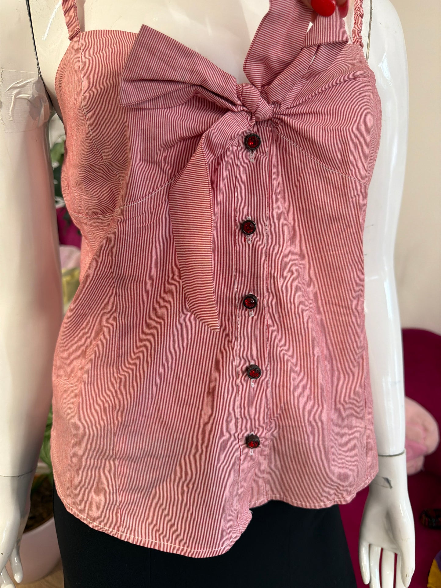 464 Red and white striped top