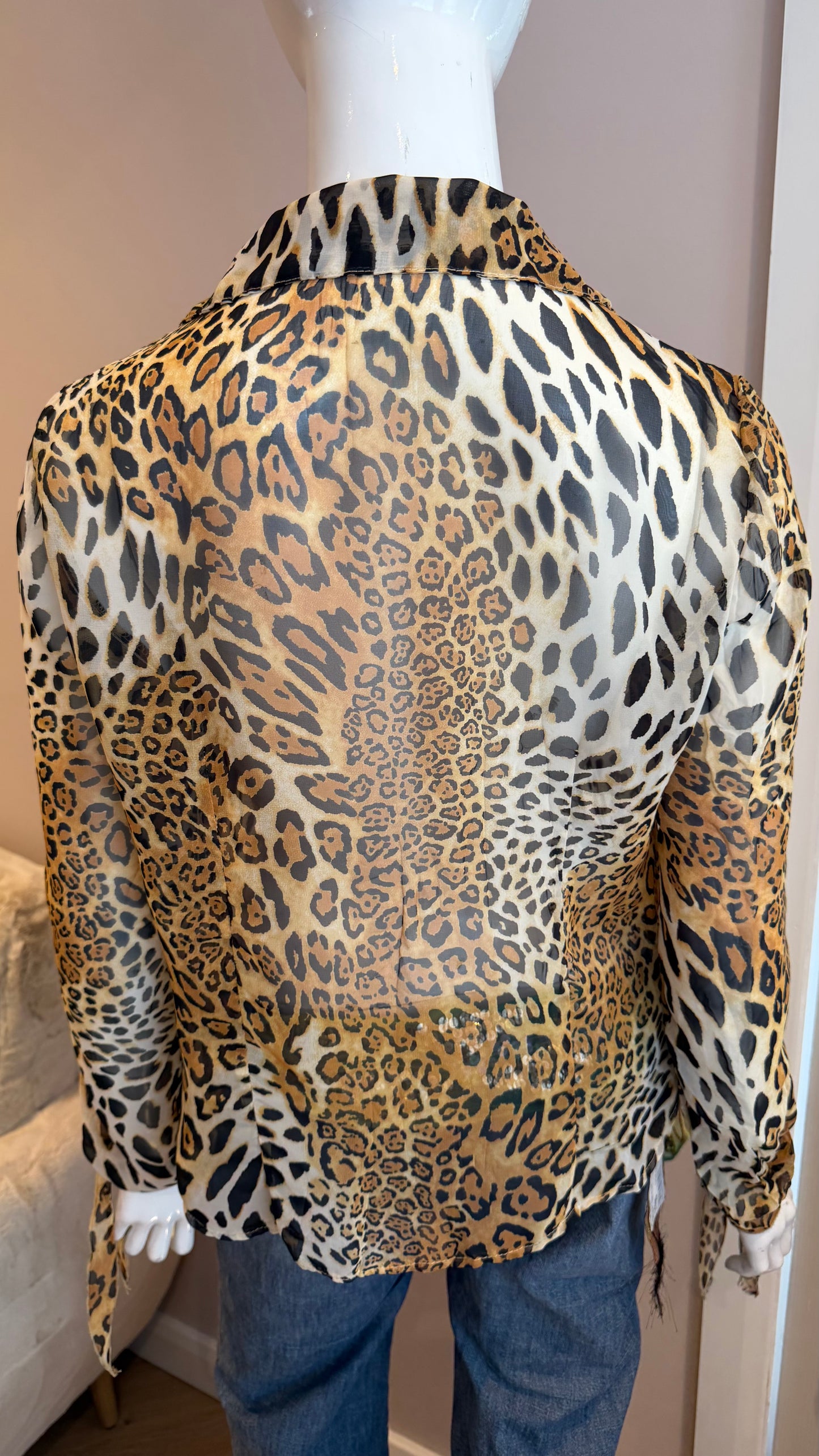 6 Leopard print mesh shirt