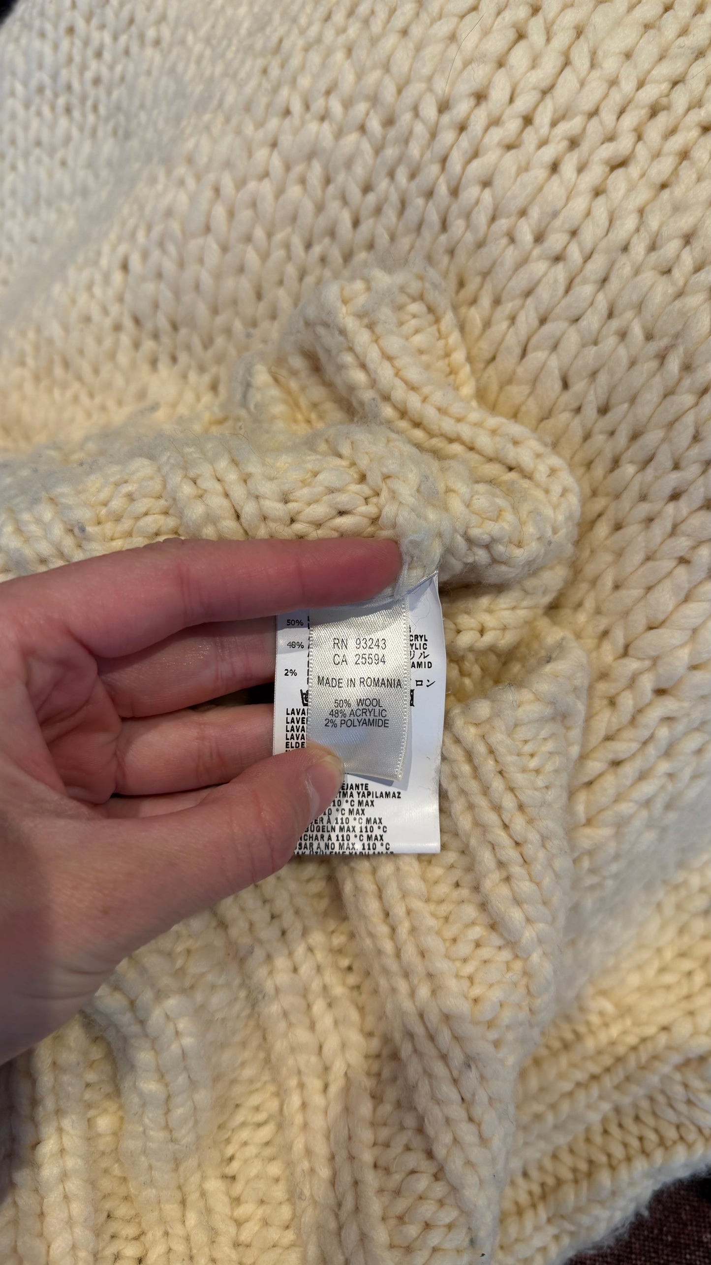 15 Beige Diesel knit jumper