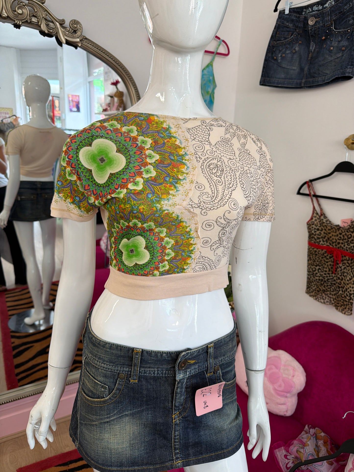 650 Desigual crop top size Small