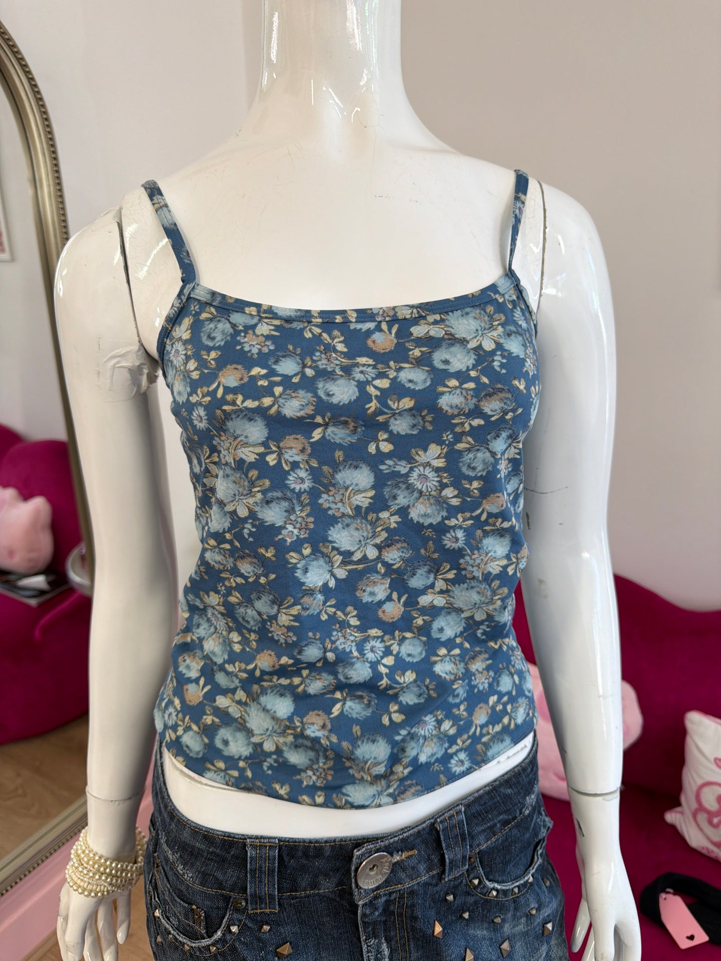 553 Blue floral cami top